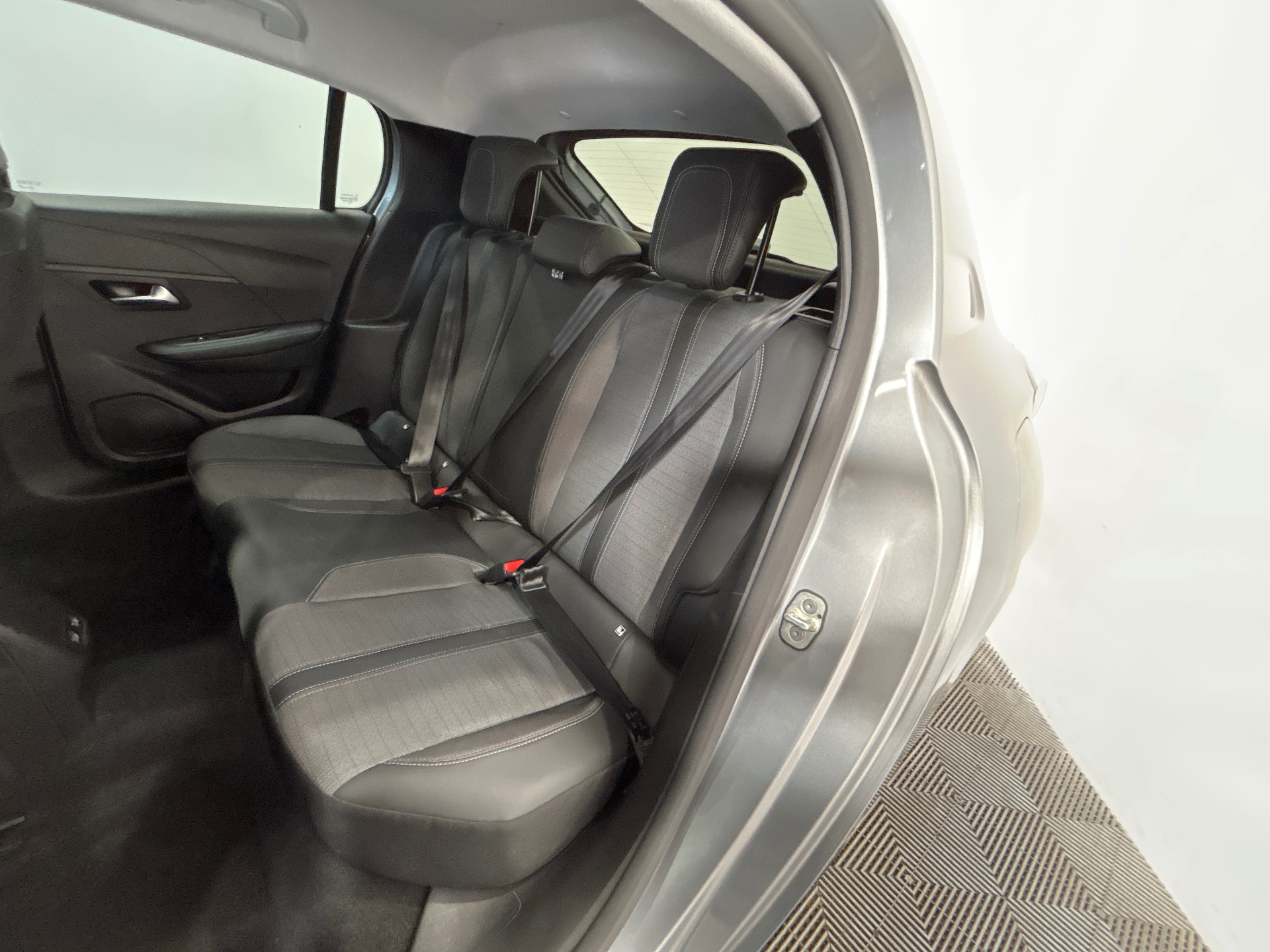 PEUGEOT 208 ALL PT100 BVM