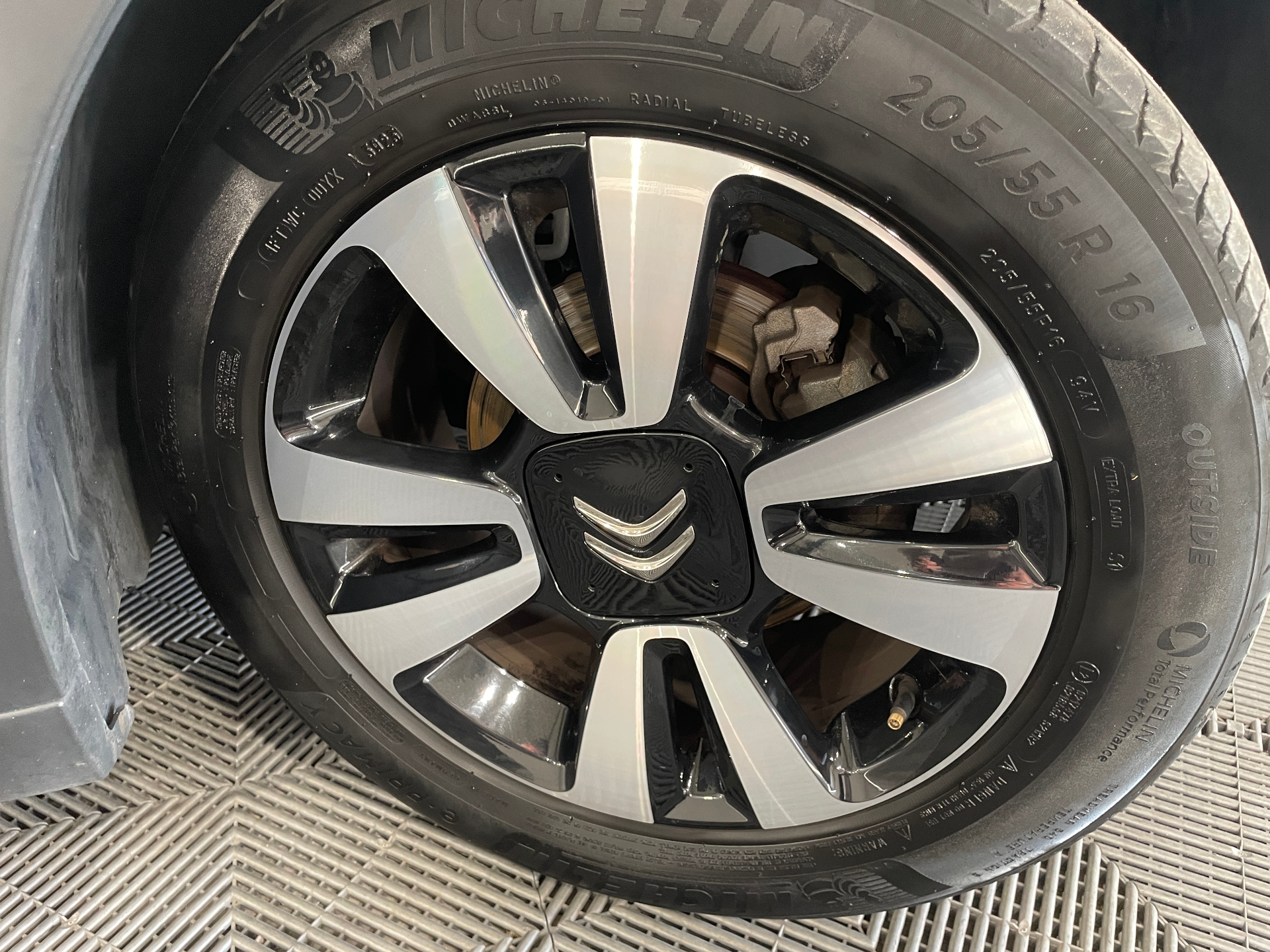 CITROEN C3 PureTech 110 S&S BVM6 Shine — expertise