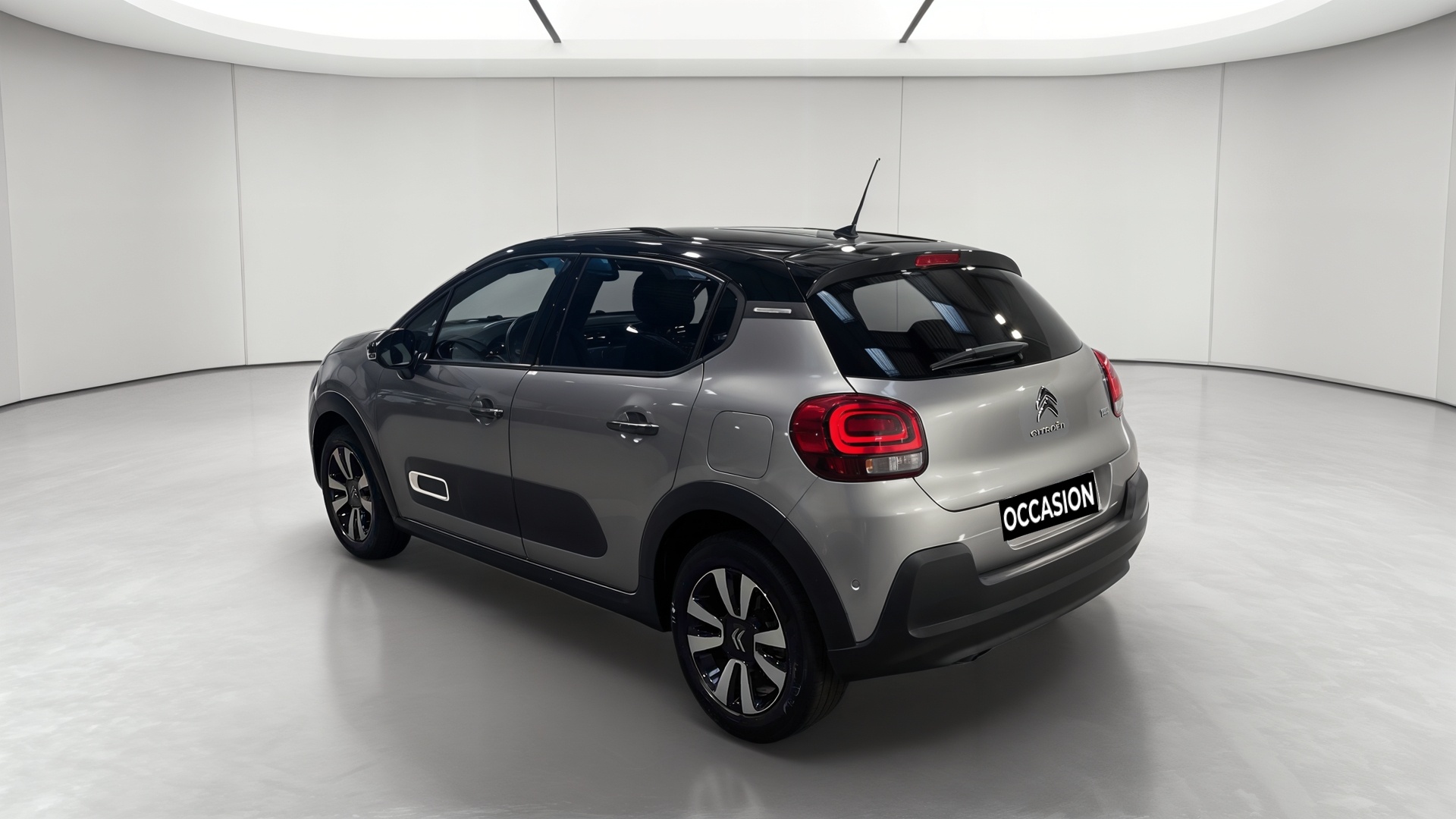 CITROEN C3 PureTech 110 S&S BVM6 Shine