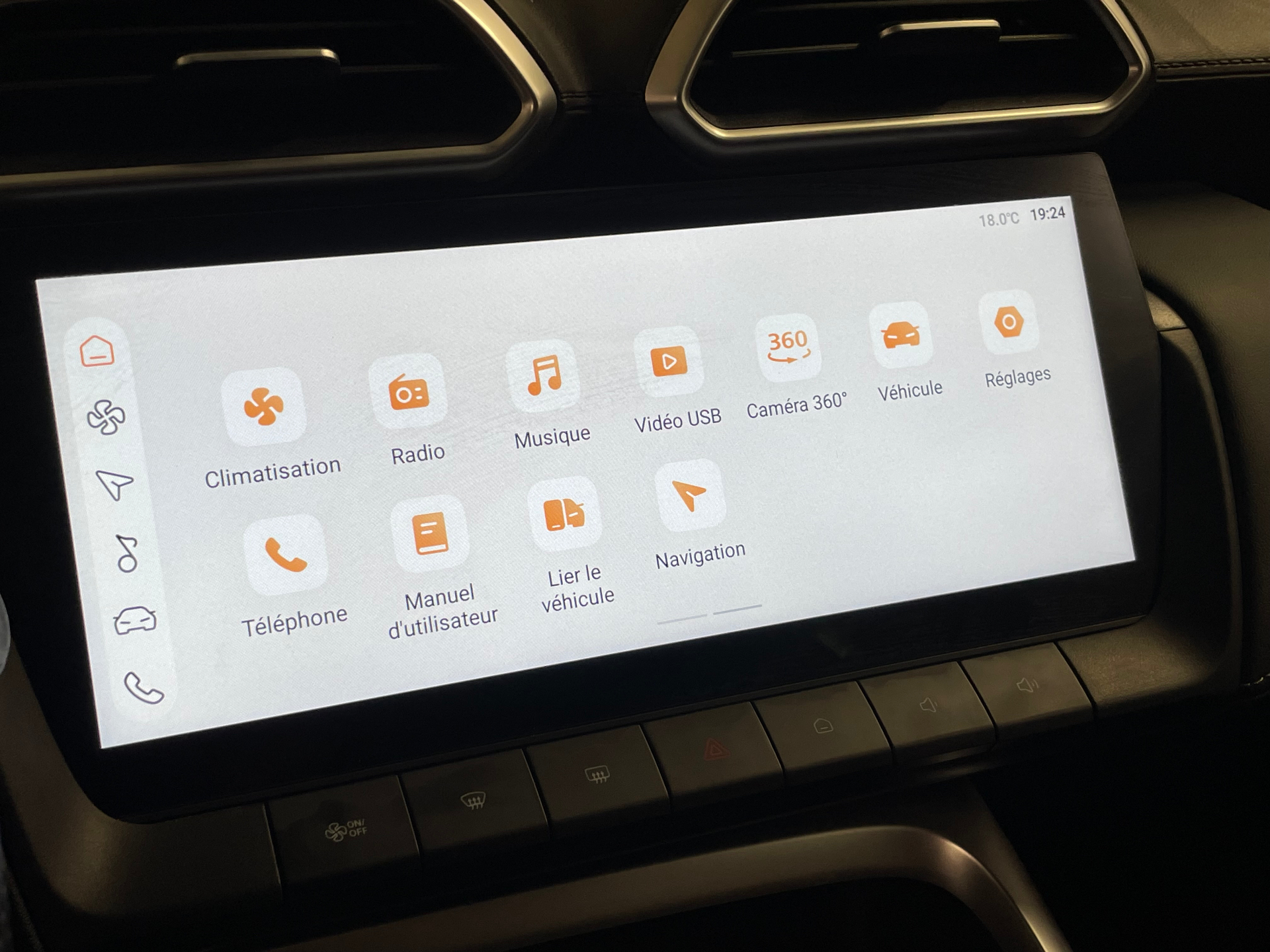 MG ZS 1.5 L Hybrid+ 197 ch Luxury