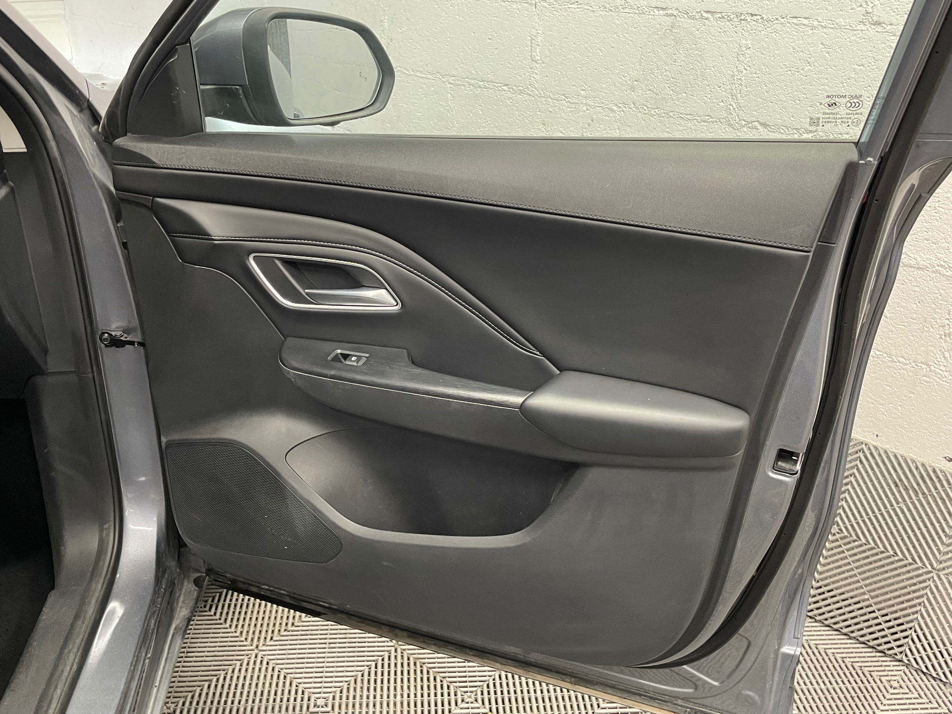 MG ZS 1.5 L Hybrid+ 197 ch Luxury