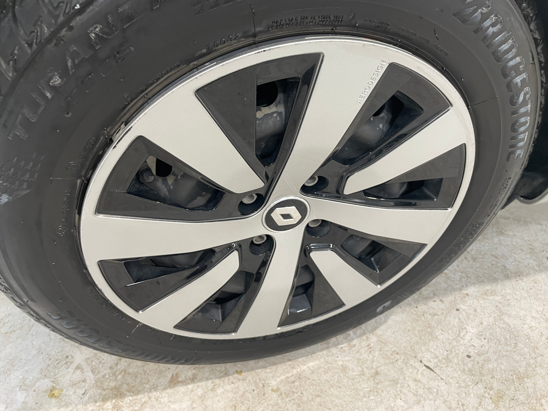 RENAULT CLIO V E-Tech full hybrid 145 Evolution — expertise