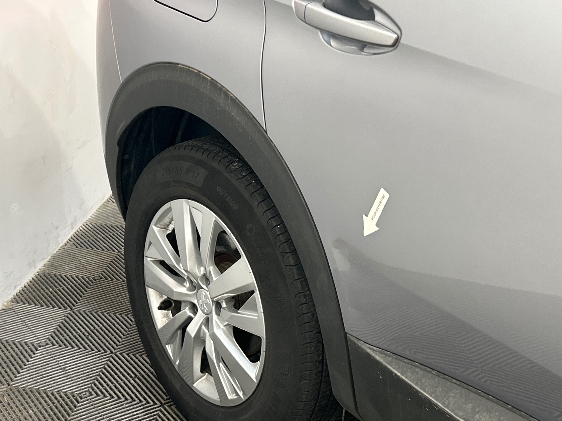 PEUGEOT 3008 ACTIVE PACK BHDI 130 S&S EAT8 — expertise