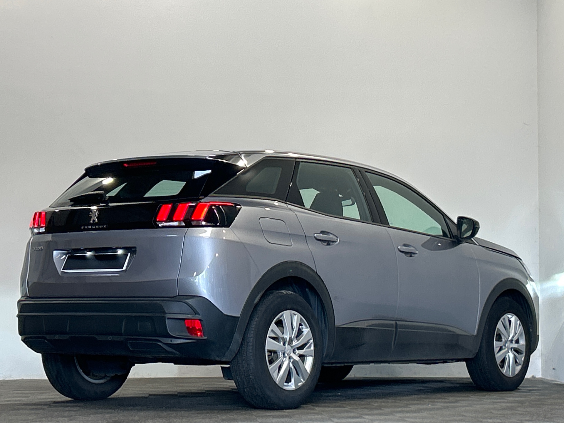 PEUGEOT 3008 ACTIVE PACK BHDI 130 S&S EAT8