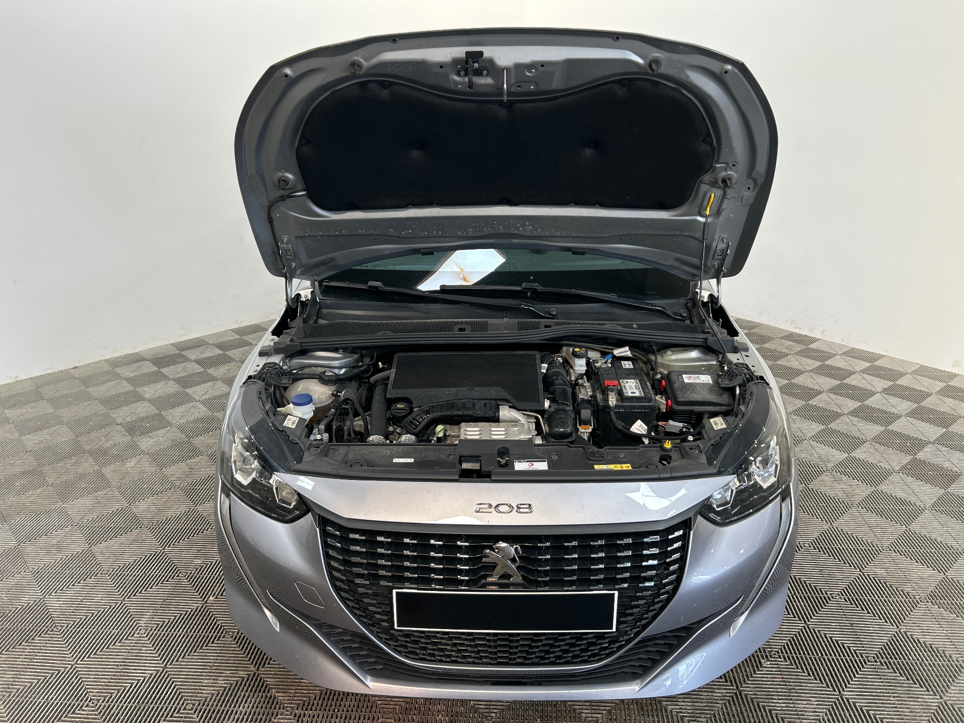 PEUGEOT 208 ALL PT100 BVM — expertise