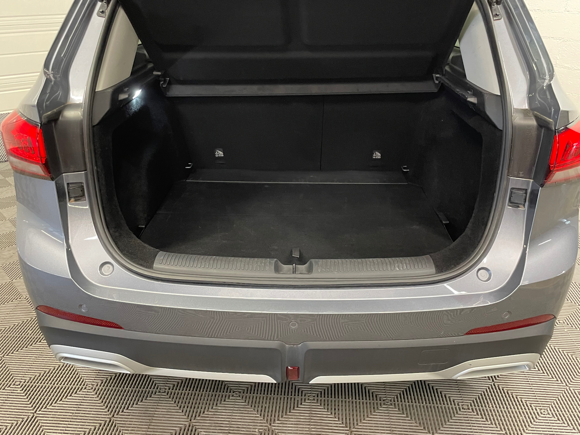 MG ZS 1.5 L Hybrid+ 197 ch Luxury