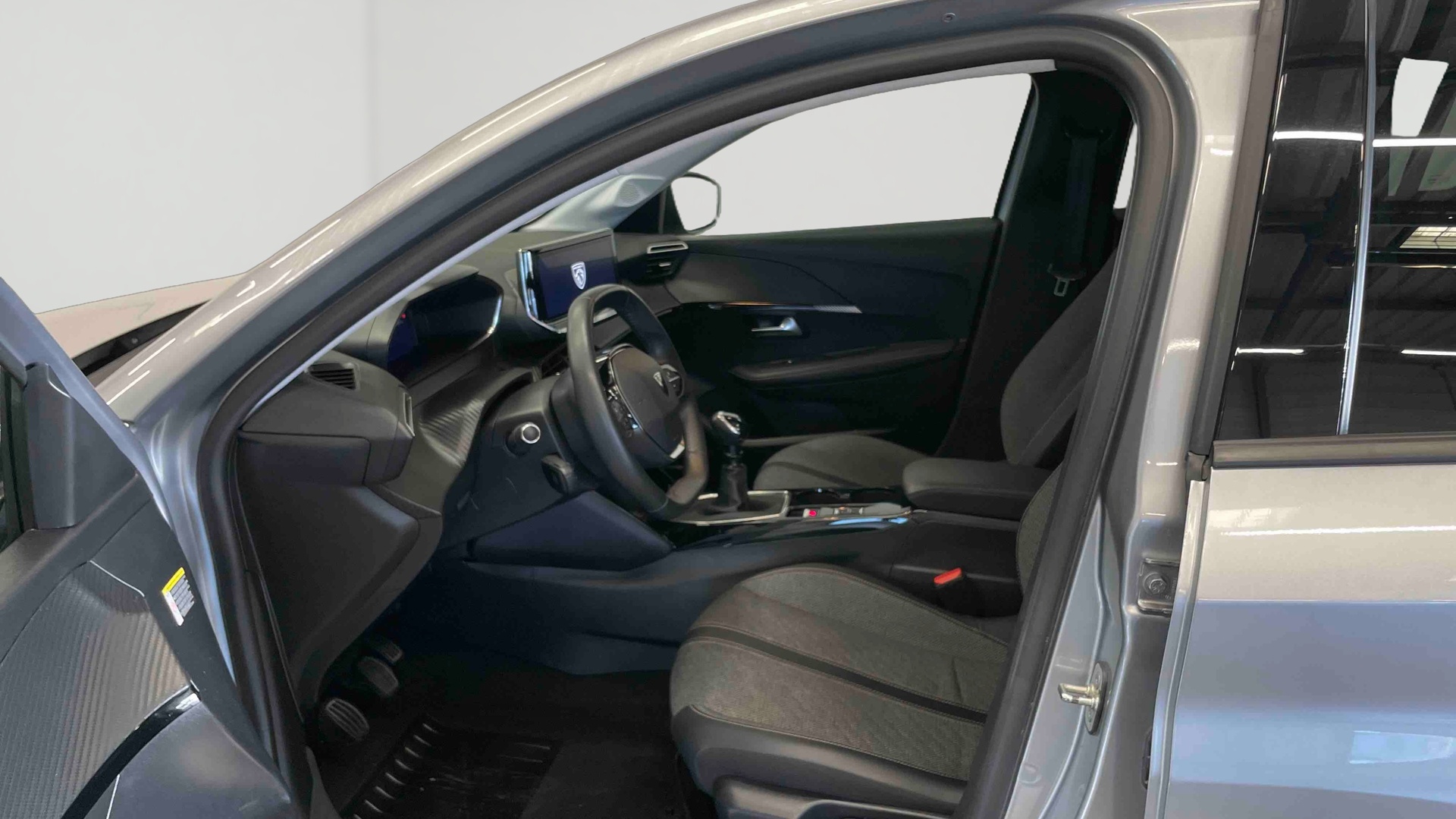 PEUGEOT 208 ALLURE PURETECH 100 S&S BVM6