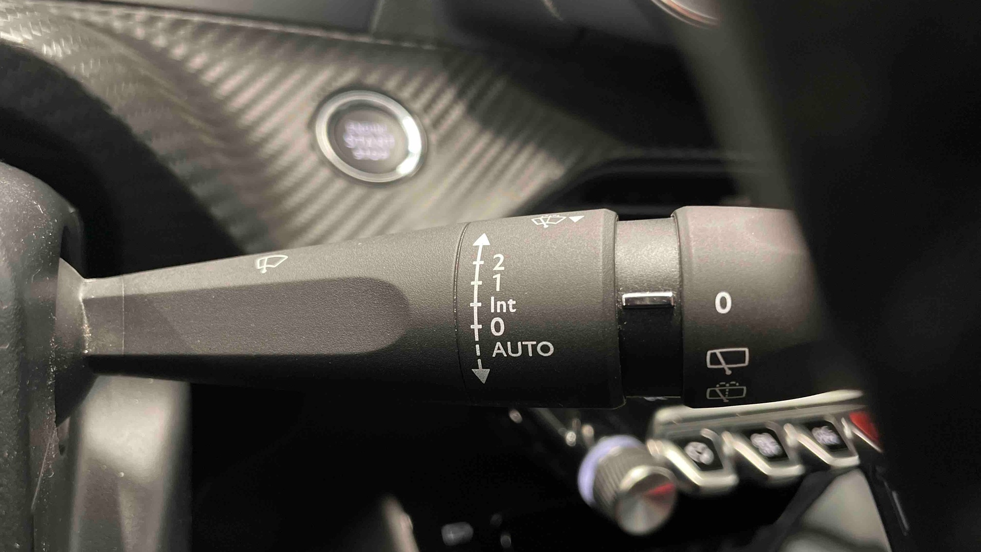 PEUGEOT 208 ALLURE PURETECH 100 S&S BVM6