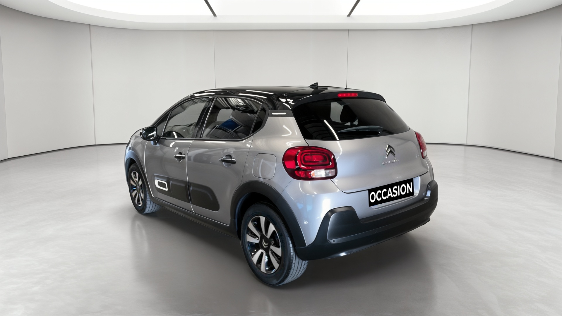 CITROEN C3 BHDI 100 S&S BVM6 SHINE EXPBlueHDi 100 S&S BVM6 Shine - 5P