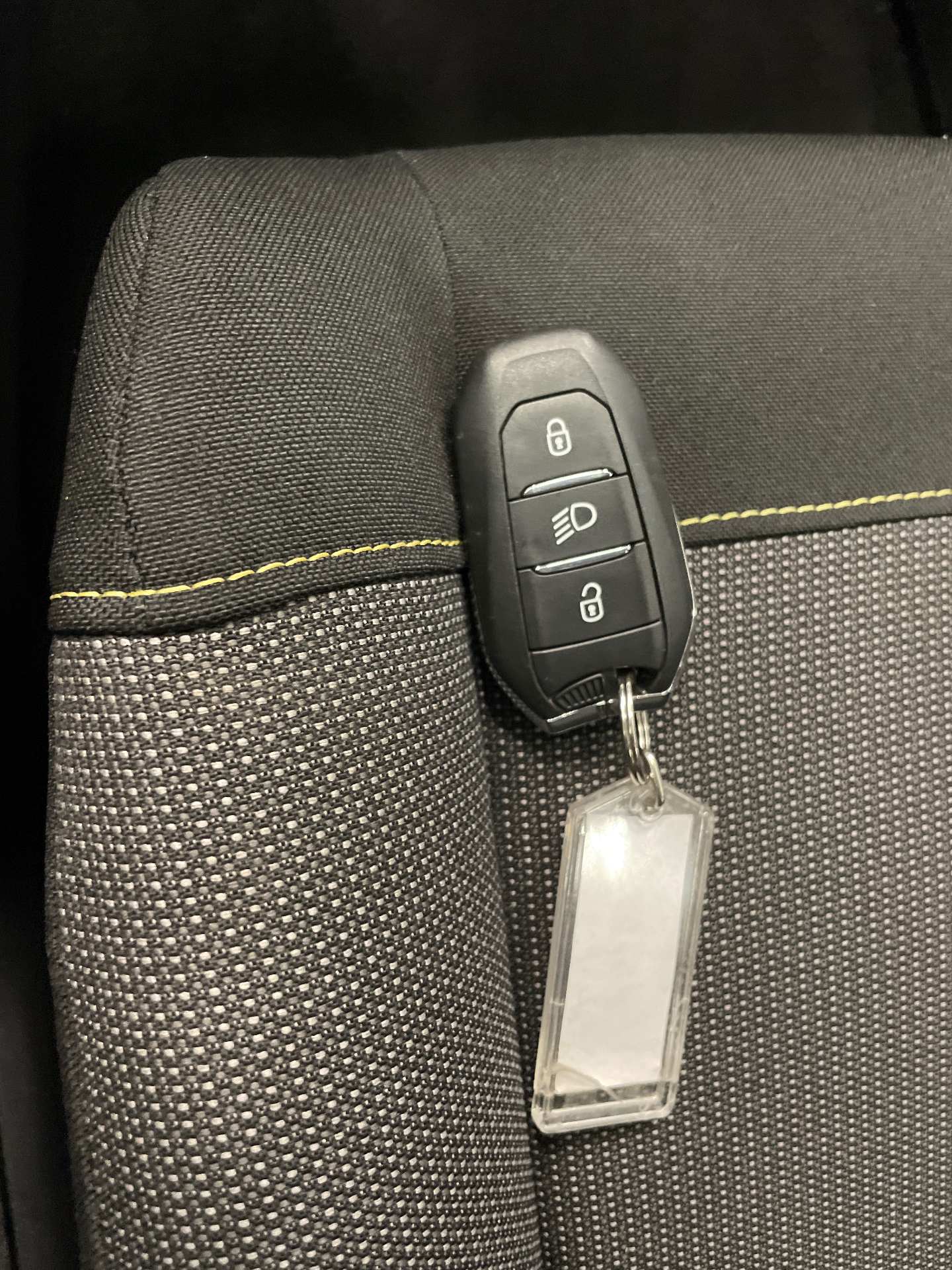CITROEN C3 BHDI 100 S&S BVM6 SHINE EXPBlueHDi 100 S&S BVM6 Shine - 5P — expertise