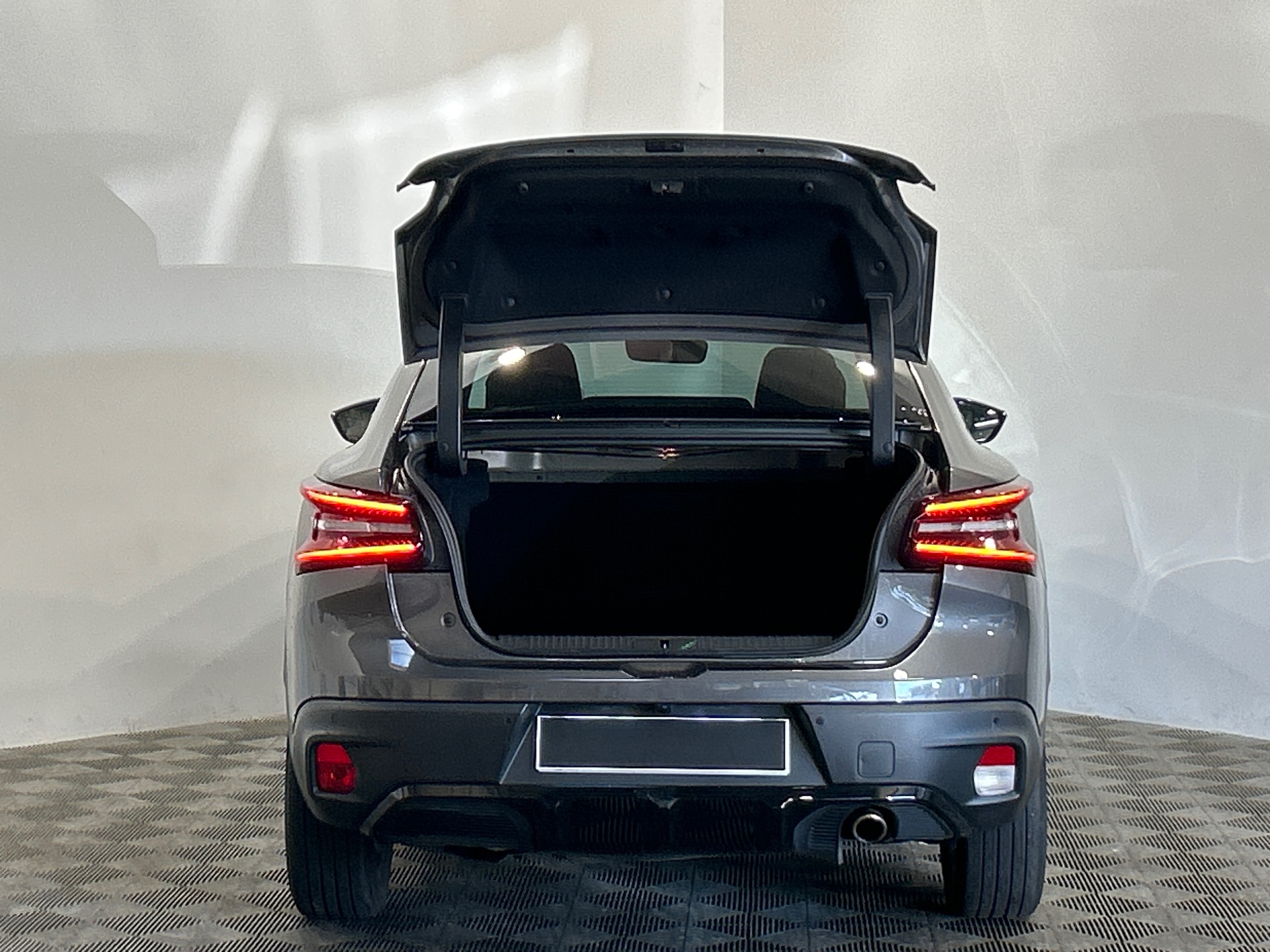 CITROEN C4 X BHDI 130 S&S EAT8 SHINE
