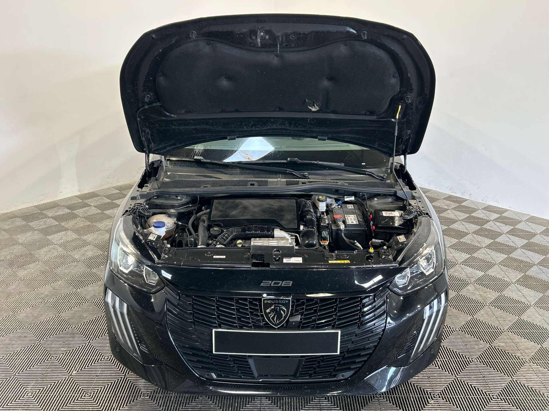 PEUGEOT 208 ALL PT100 BVM — expertise