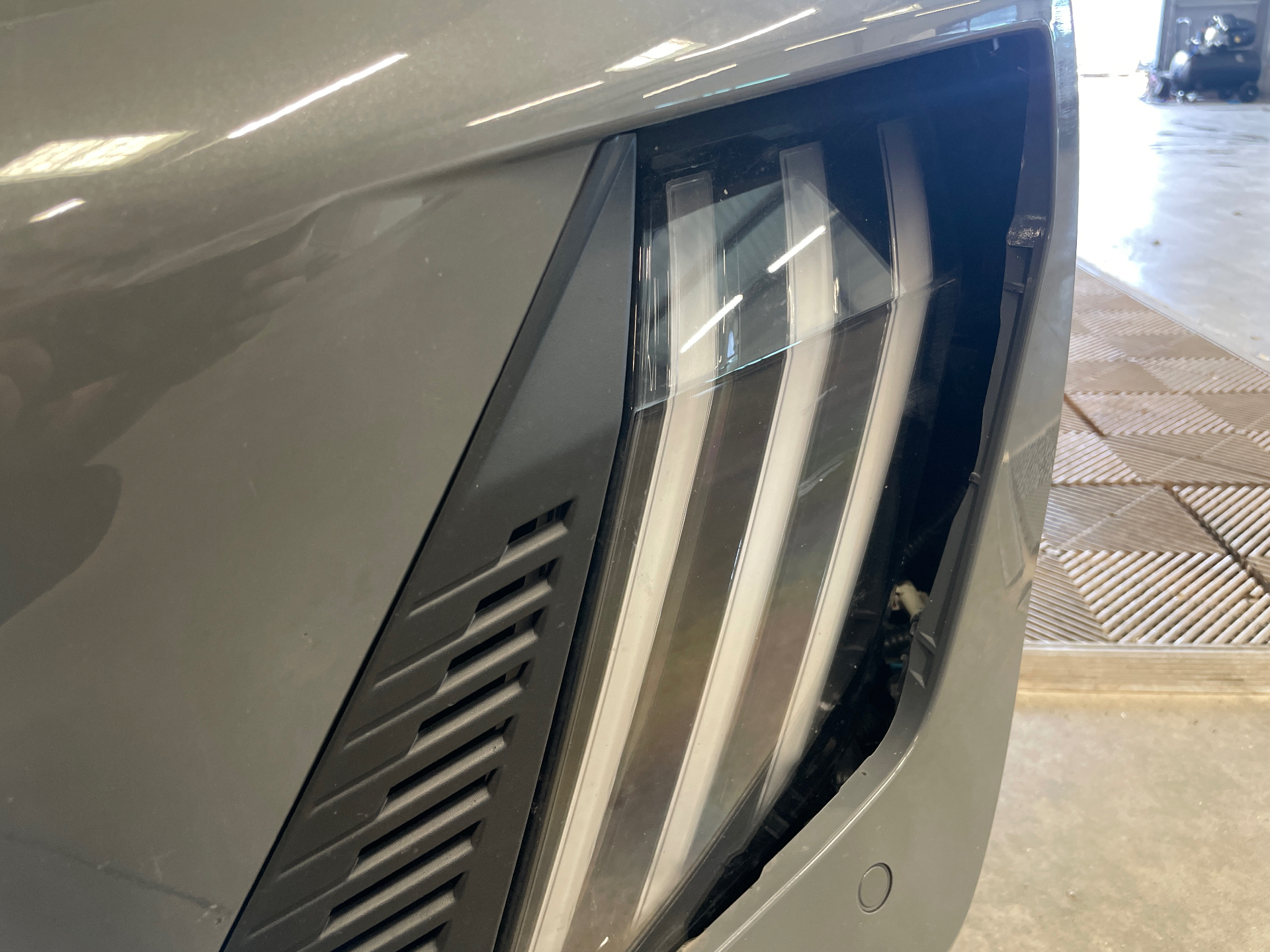 PEUGEOT 208 Allure 100 ch BVM6 — expertise