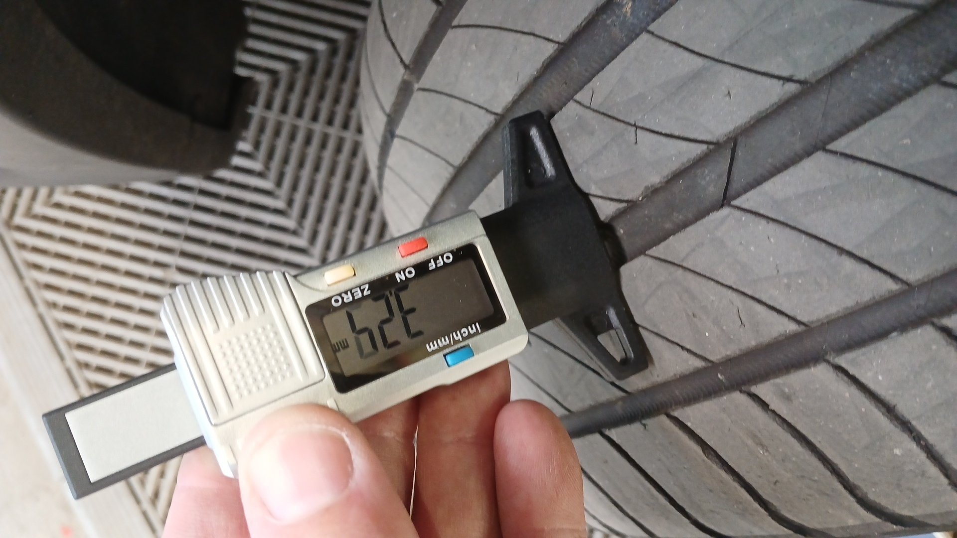 CITROEN C3 PURETECH 110 S&S EAT6 MAX — expertise