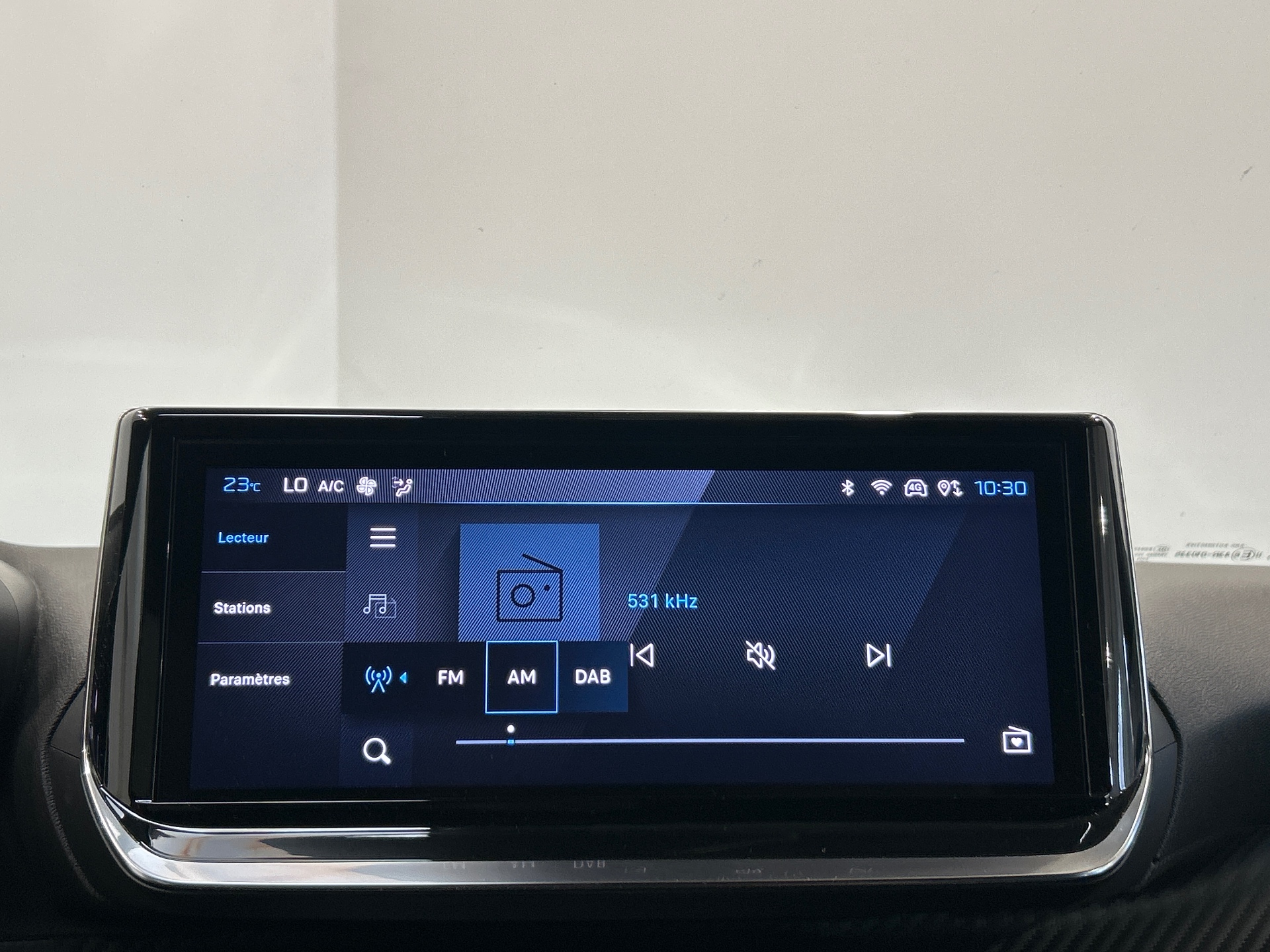 PEUGEOT 2008 ALLURE PURETECH 100 S&S BVM6