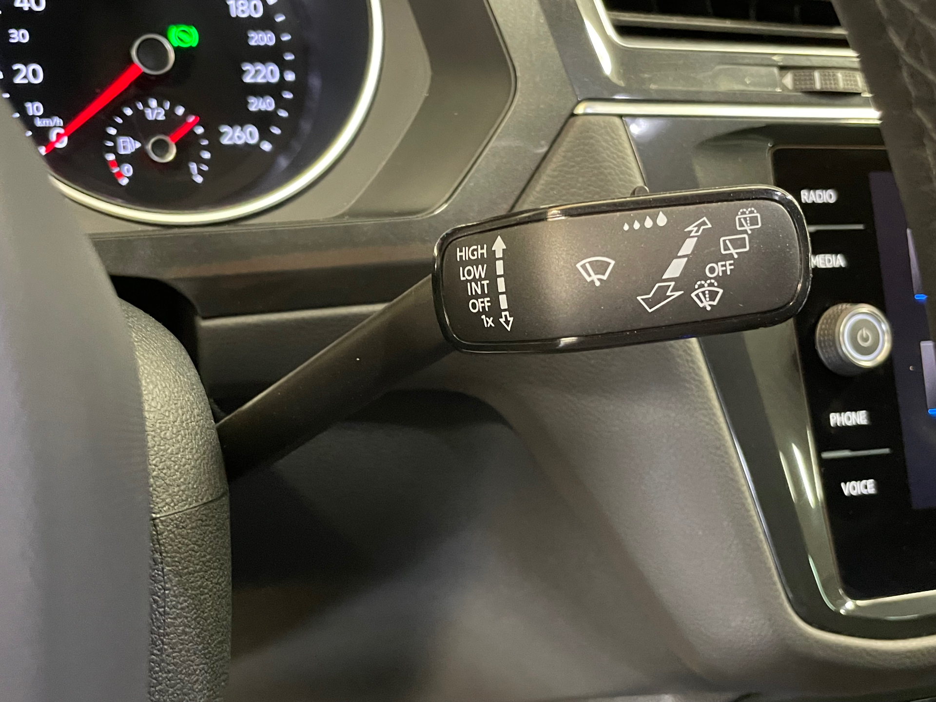 VOLKSWAGEN TIGUAN 2.0 TDI 150ch DSG7 Life Plus
