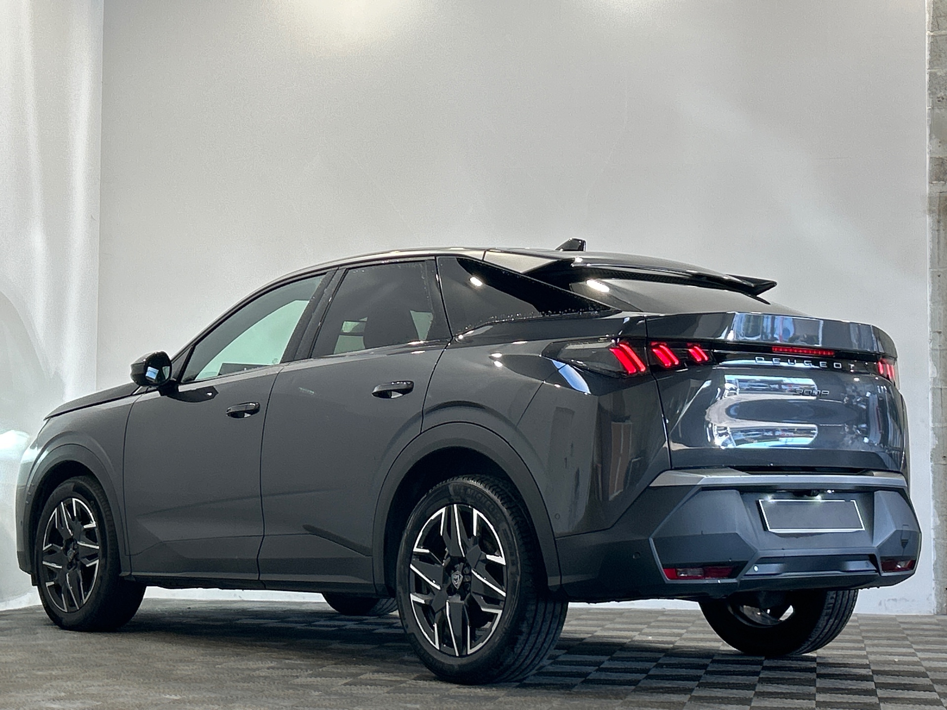 PEUGEOT 3008 Allure Hybrid 145 ch e-DCS6