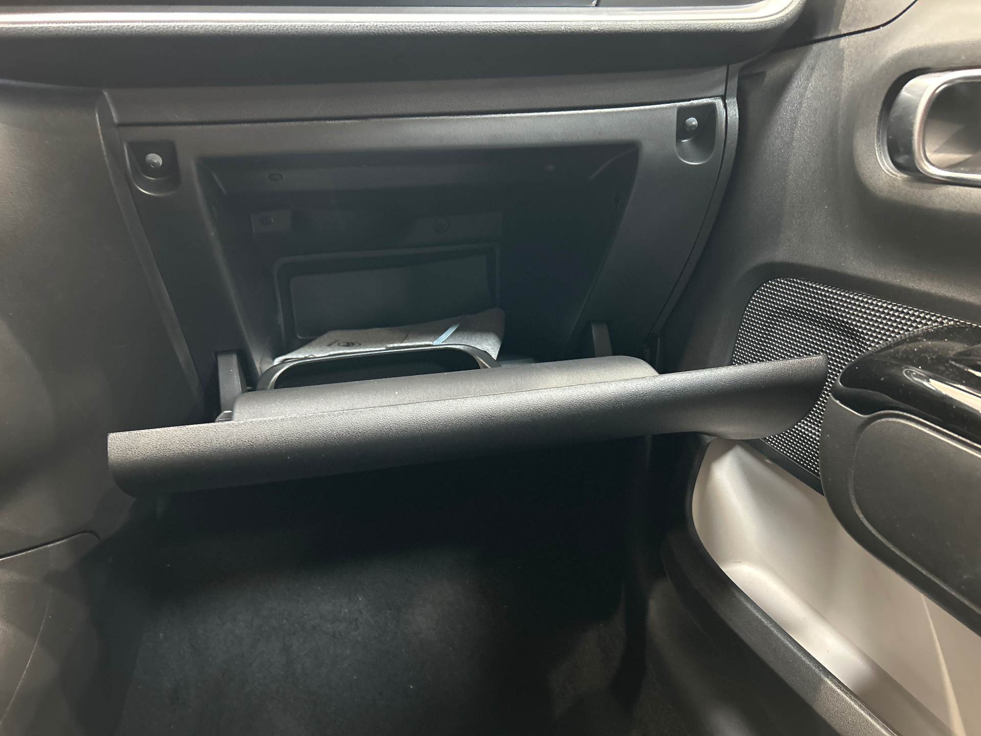 CITROEN C3 PURETECH 110 S&S EAT6 MAX