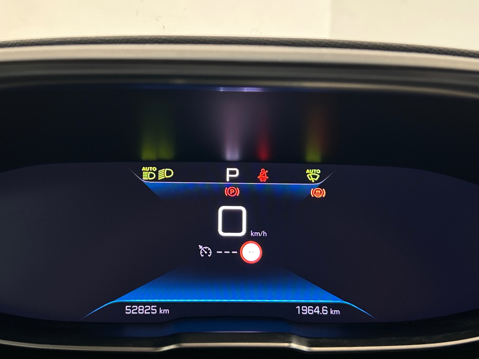 PEUGEOT 5008 ALLURE PK BHDI 130 S&S EAT8