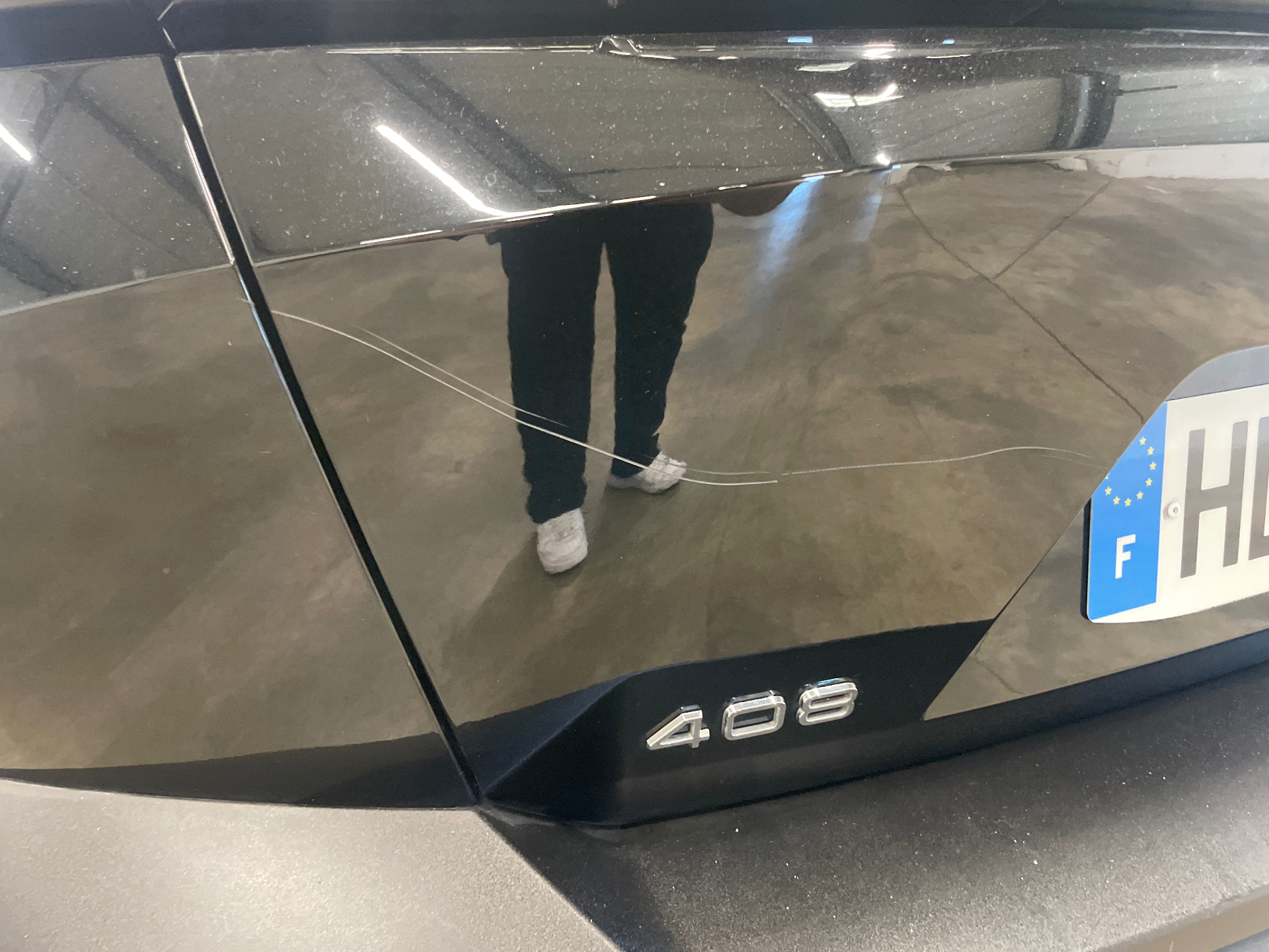 PEUGEOT 408 Allure Hybrid 145 ch e-DCS6 — expertise