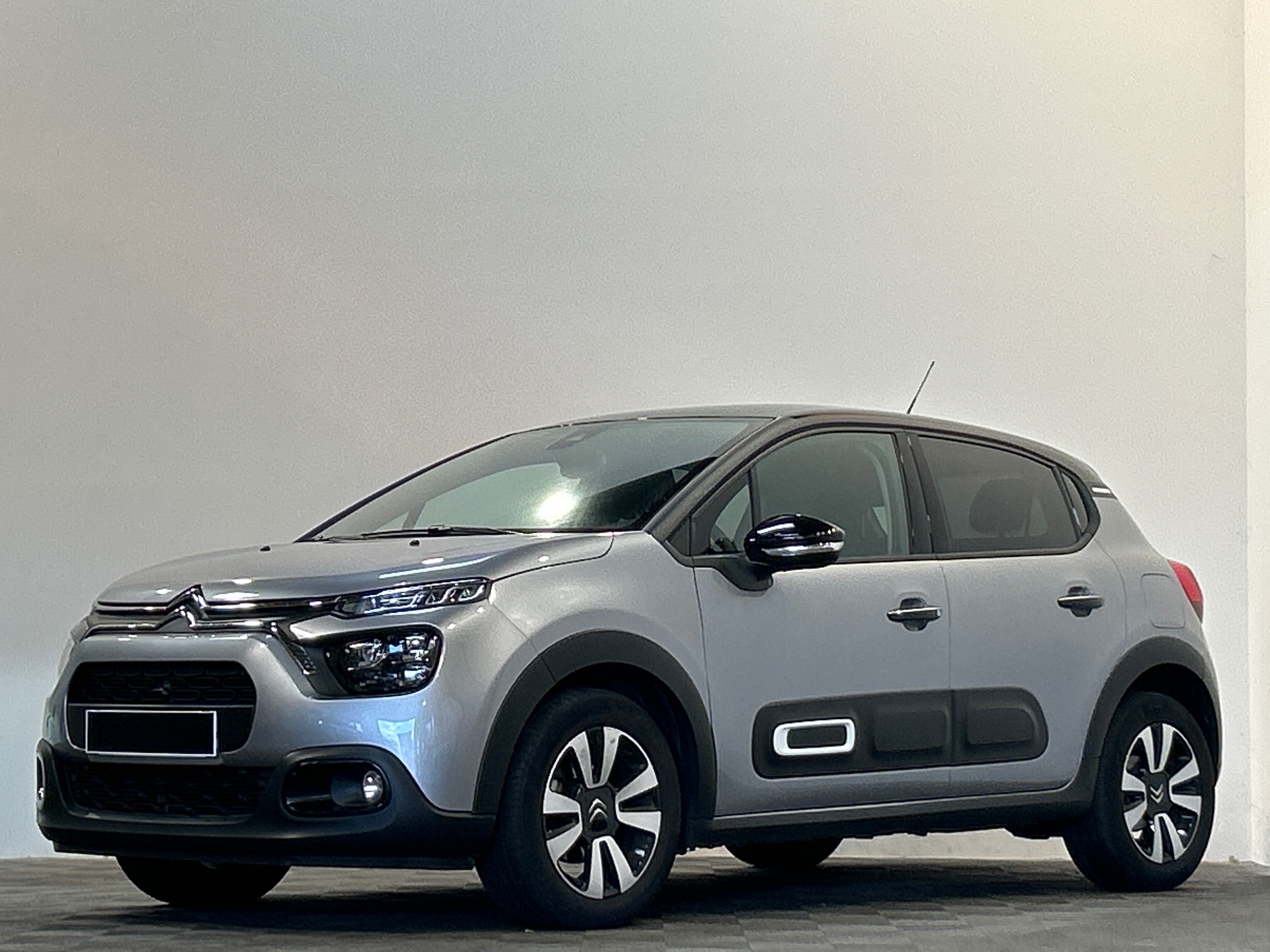 CITROEN C3 PURETECH 110 S&S EAT6 MAX
