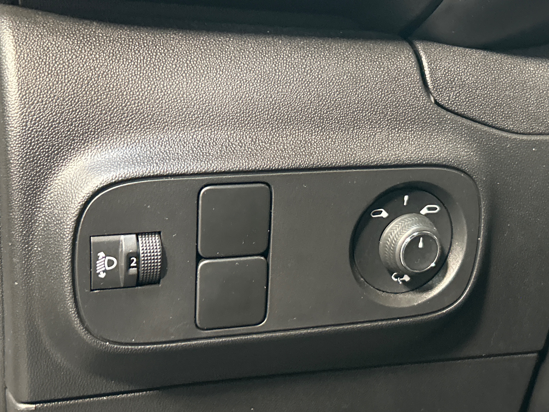 CITROEN C3 PURETECH 110 S&S EAT6 MAX