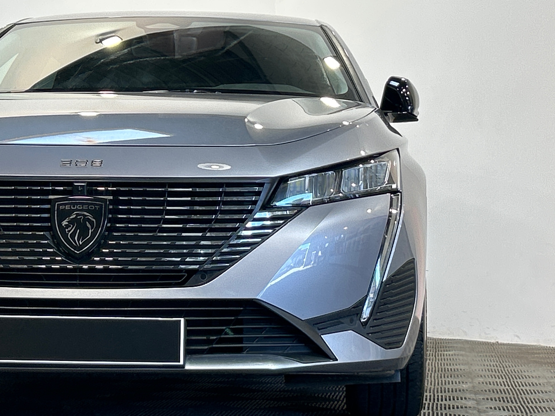 PEUGEOT 308 SW SW Allure Hybrid 145 ch e-DCS6