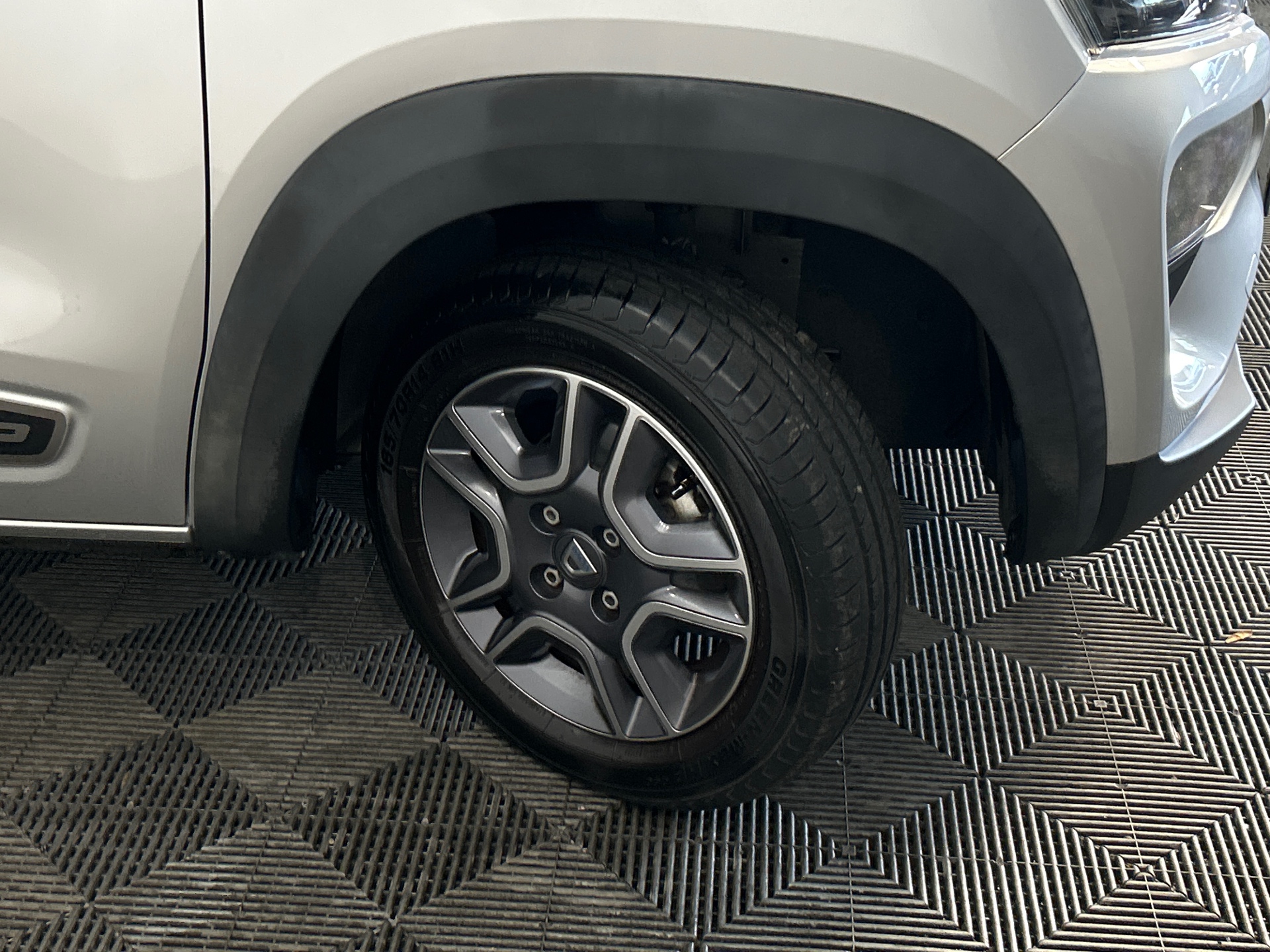 DACIA SPRING Achat Integral Business 2020 — expertise