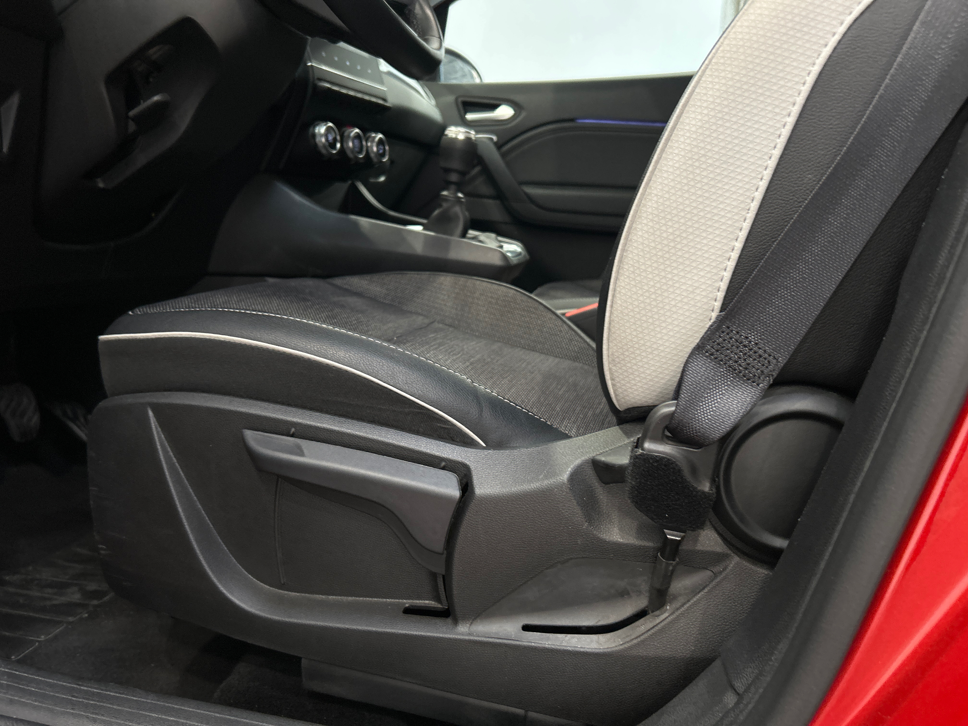 RENAULT CAPTUR techno TCe 90