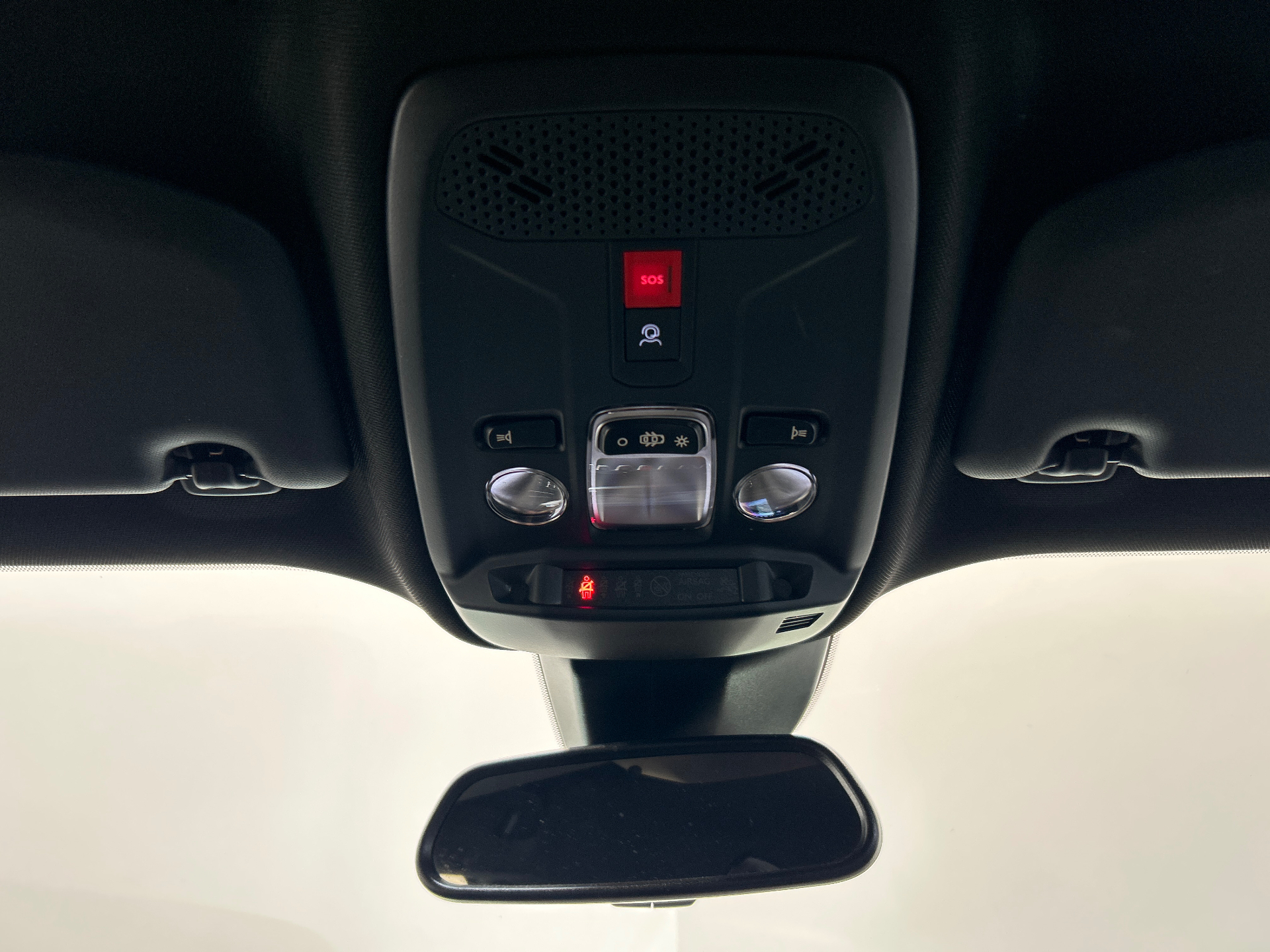 PEUGEOT 2008 ALLURE PURETECH 100 S&S BVM6