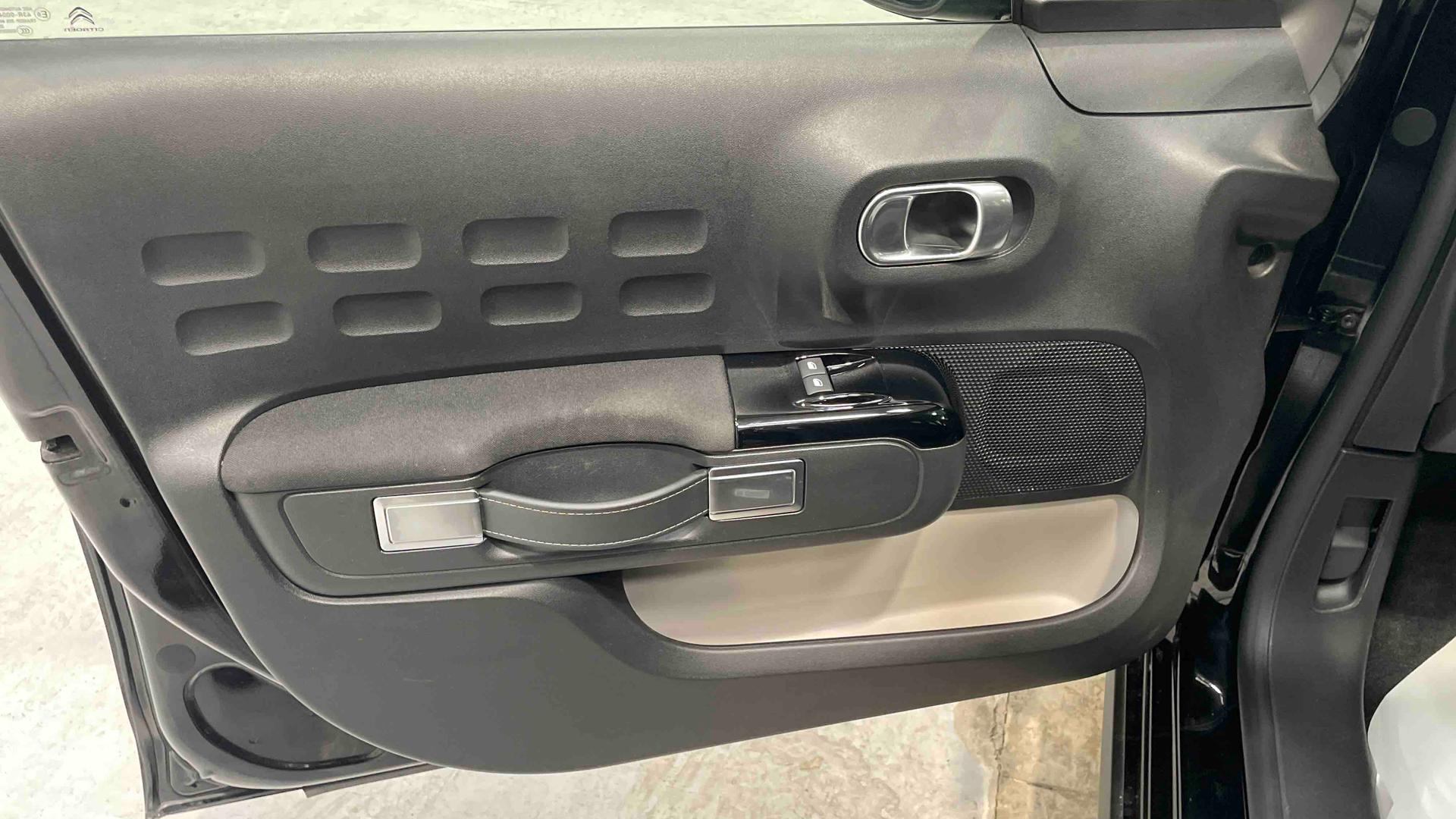 CITROEN C3 PureTech 110 S&S BVM6 Shine