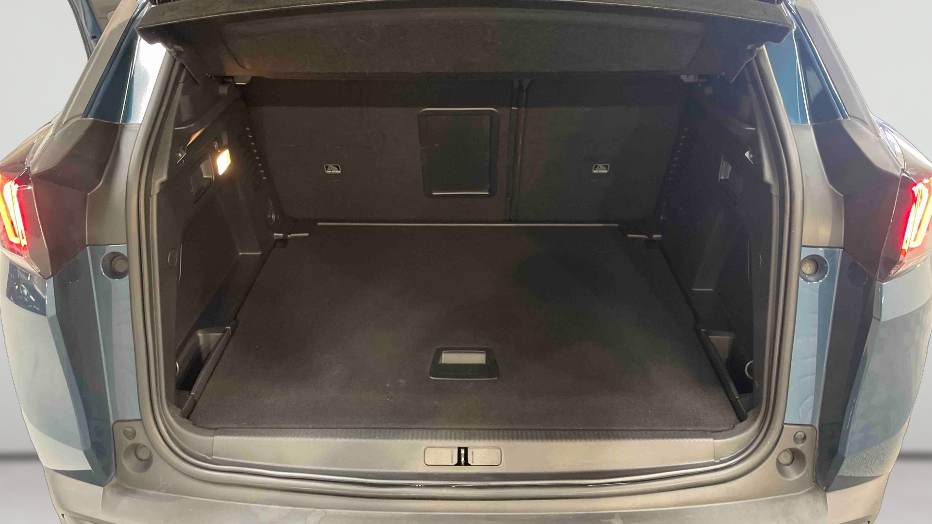 PEUGEOT 3008 BlueHDi 130ch S&S EAT8 Style