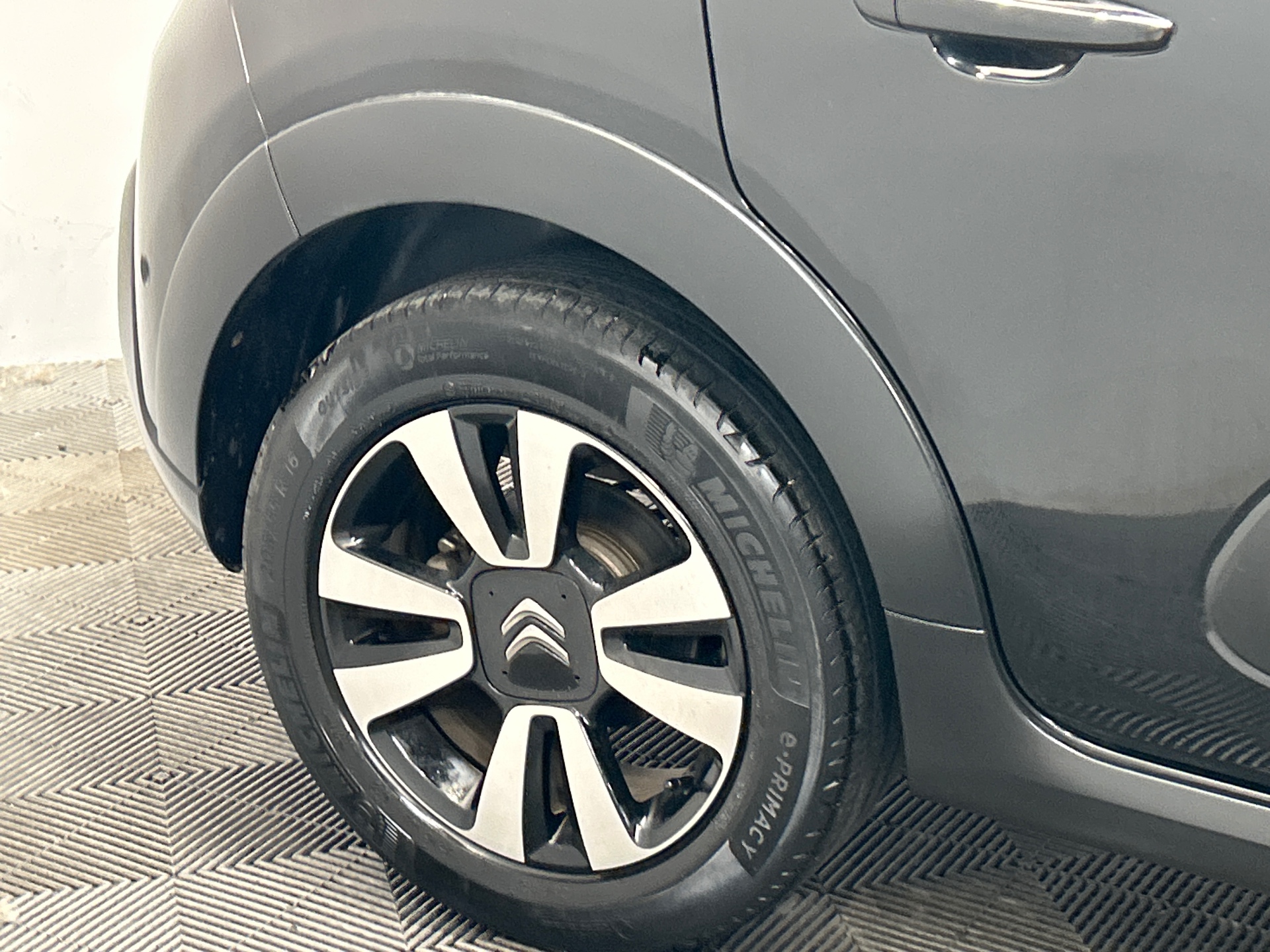 CITROEN C3 PT110 S&S BVM6 SHINE — expertise