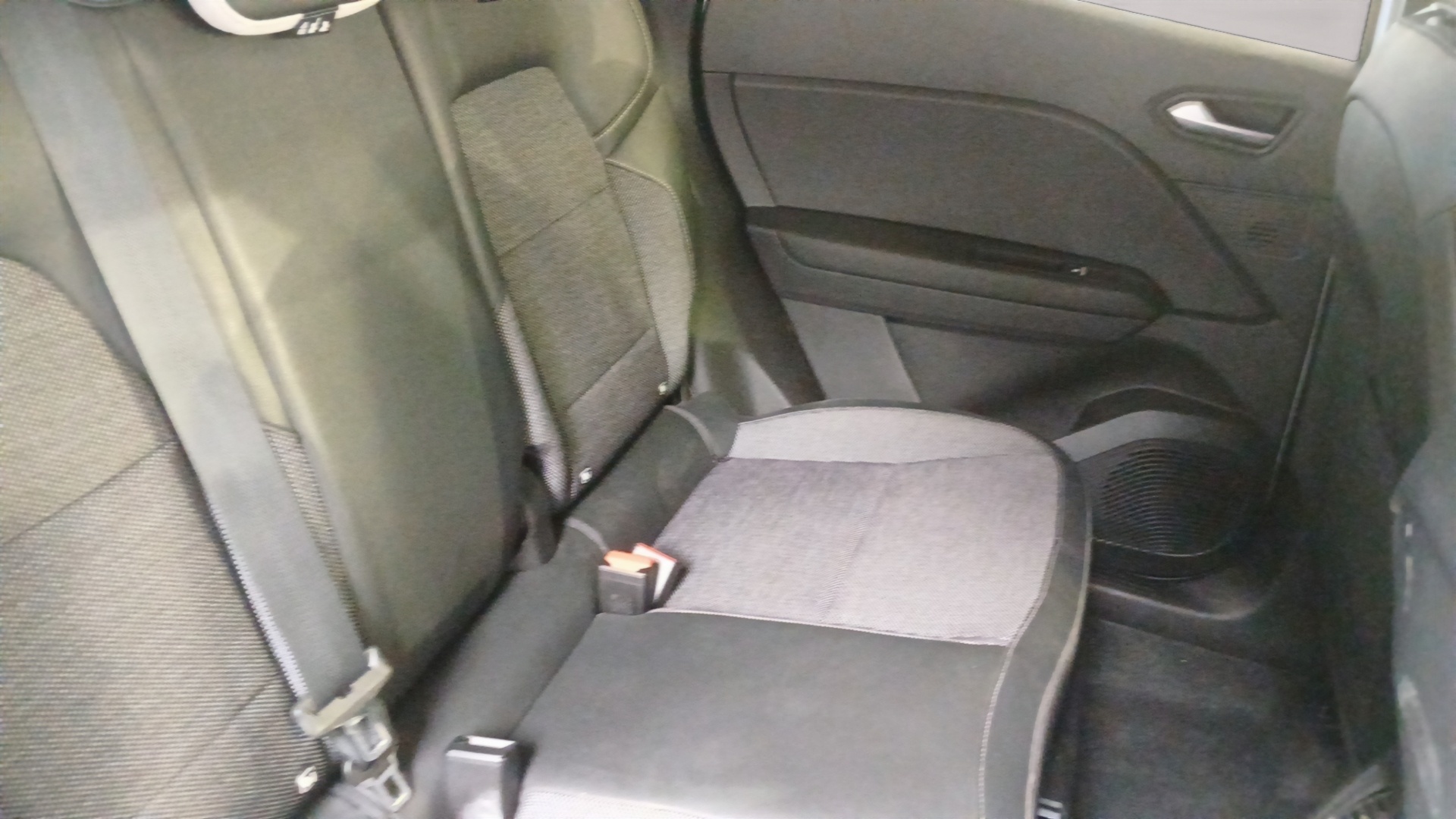 RENAULT CAPTUR mild hybrid 140 Techno