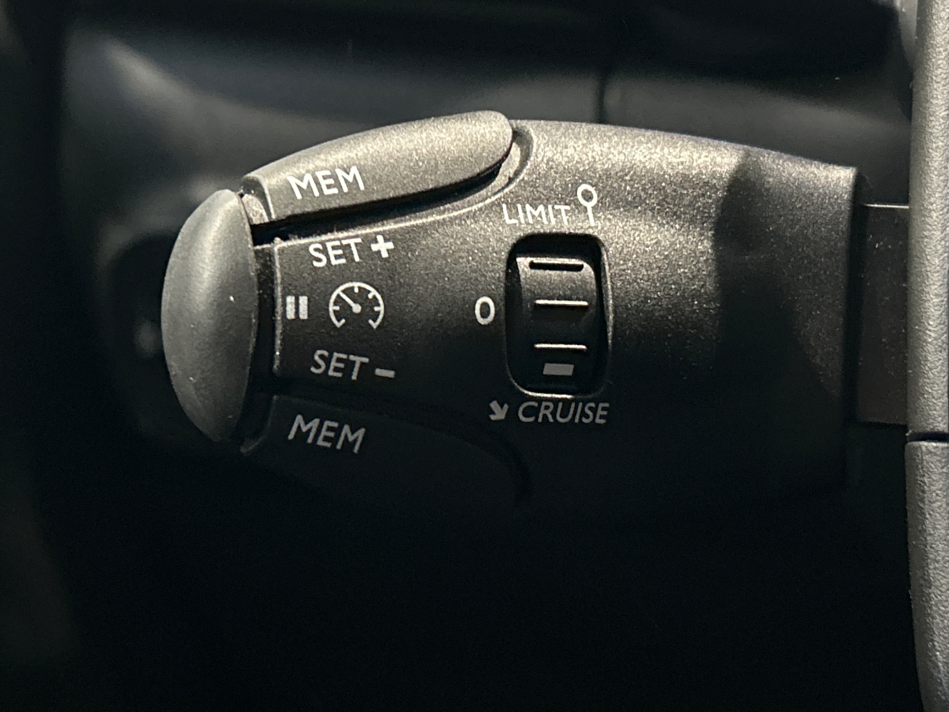 CITROEN C3 PURETECH 110 S&S EAT6 MAX