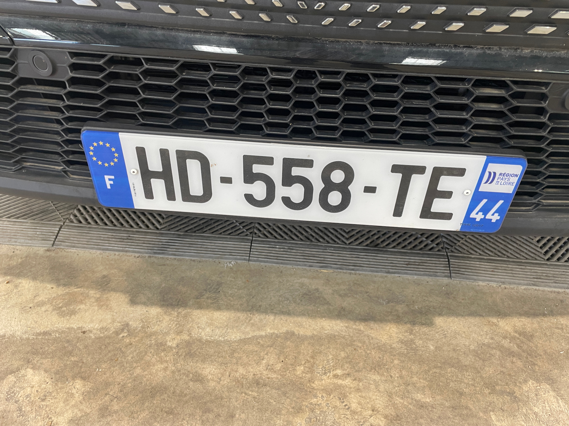 PEUGEOT 408 Hybrid 145 e-DCS6 Allure - 5P — expertise