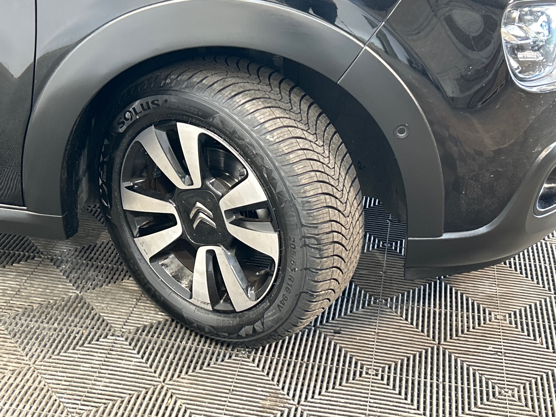 CITROEN C3 PT110 S&S BVM6 SHINE — expertise