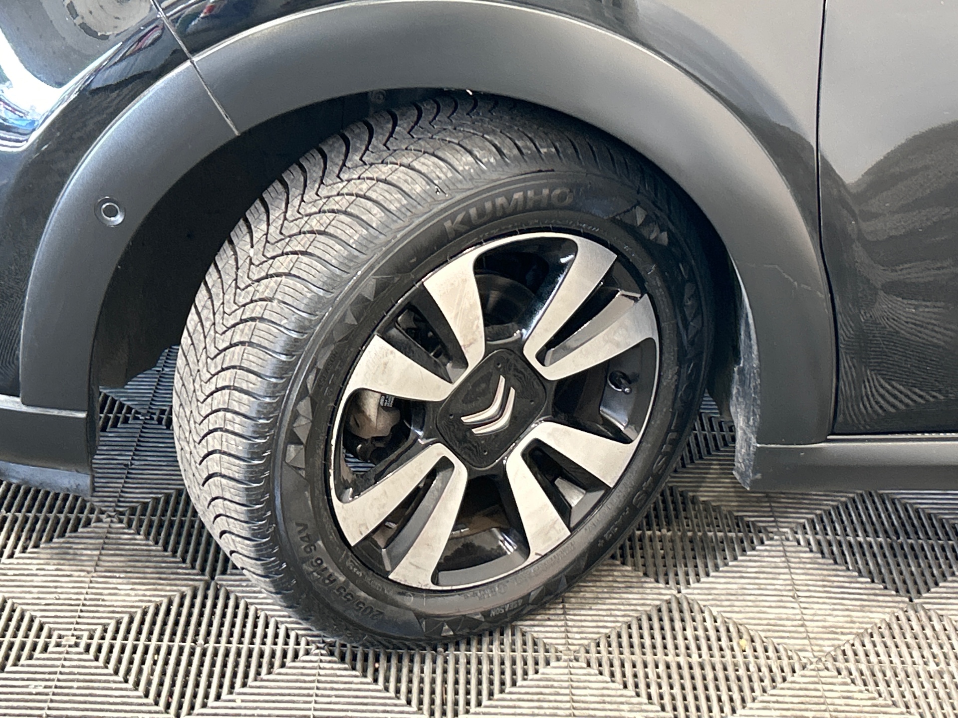 CITROEN C3 PT110 S&S BVM6 SHINE — expertise