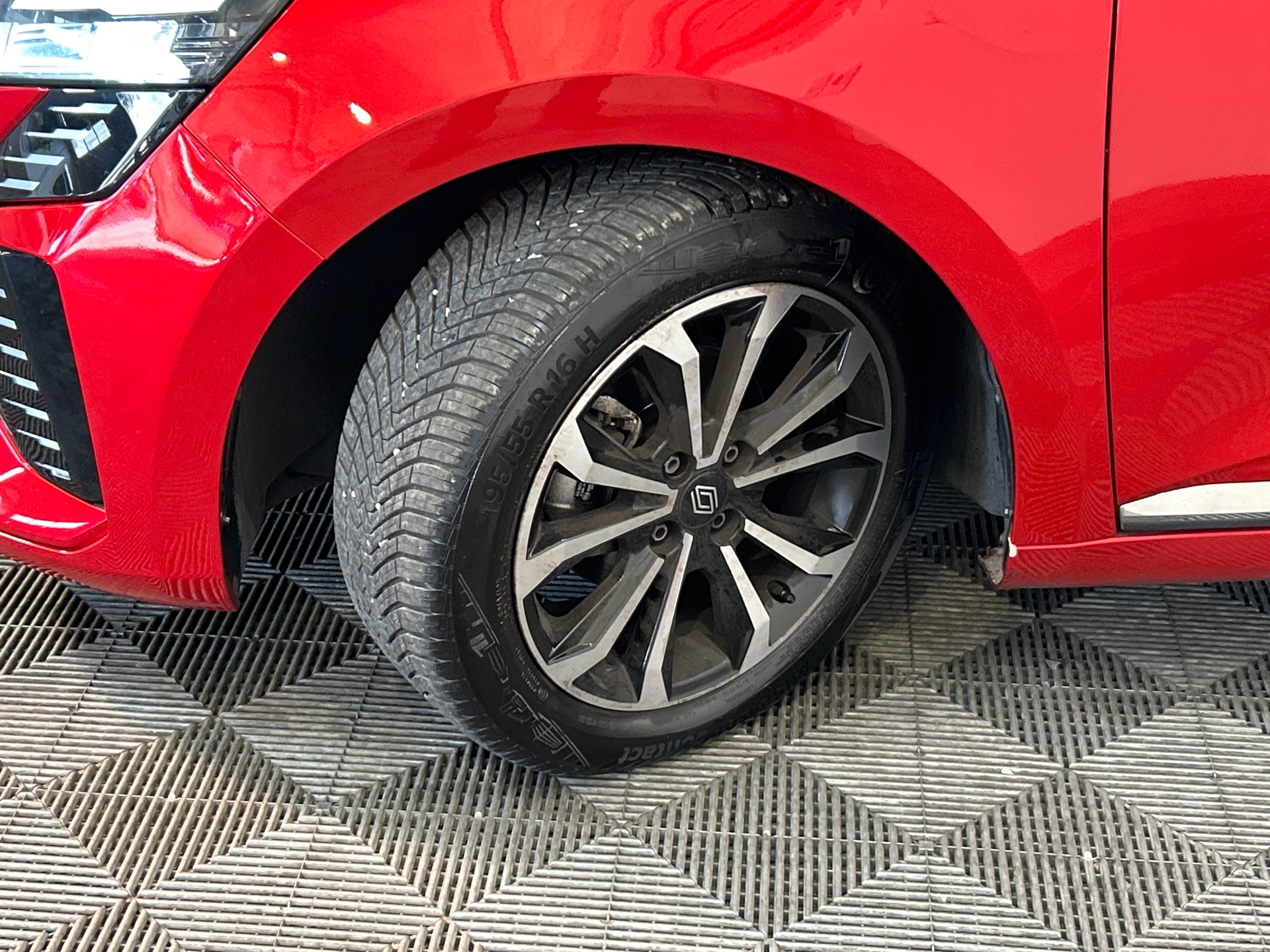 RENAULT CLIO V techno TCe 90 phase 2 — expertise
