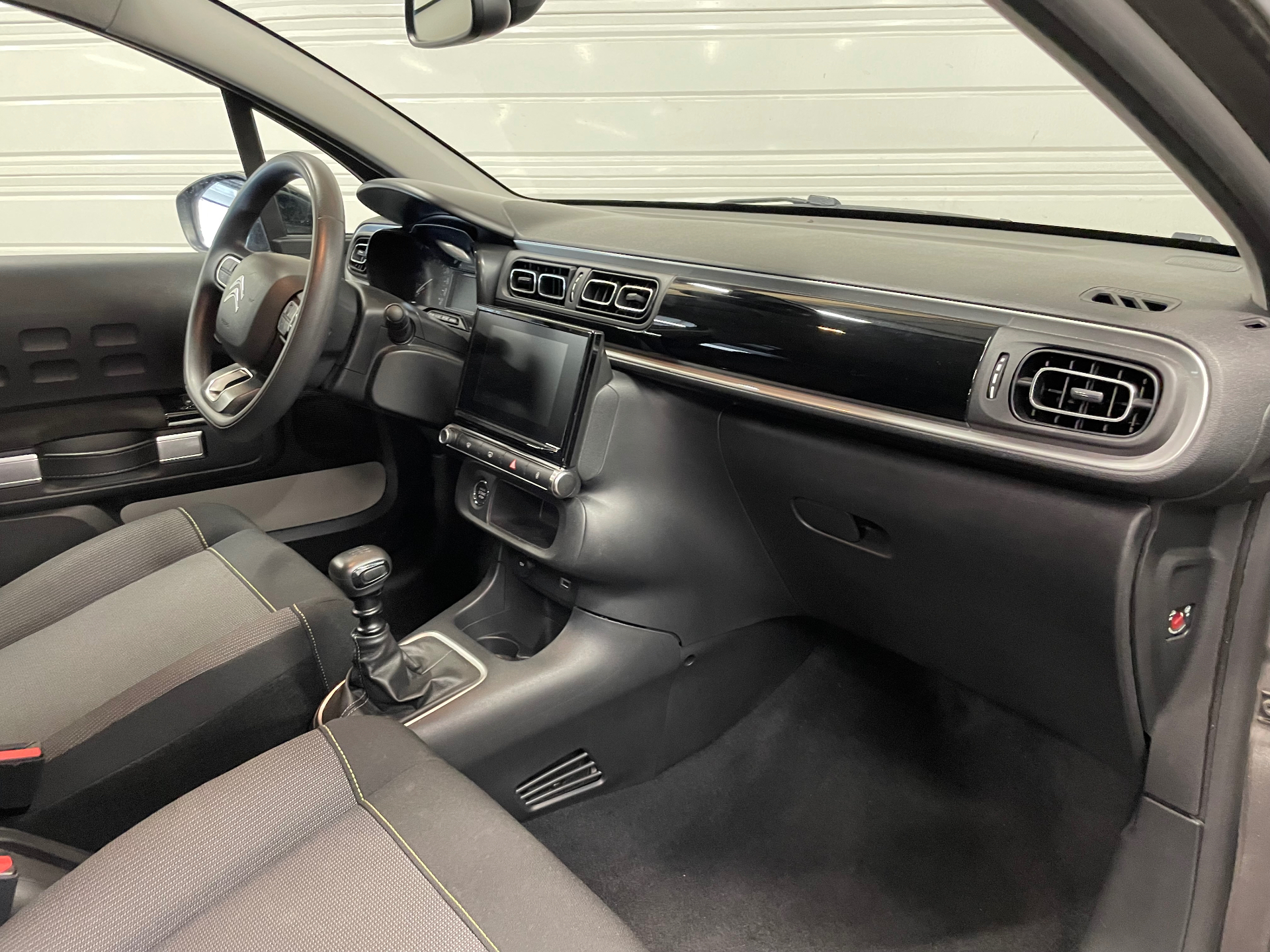 CITROEN C3 PureTech 110 S&S BVM6 Shine
