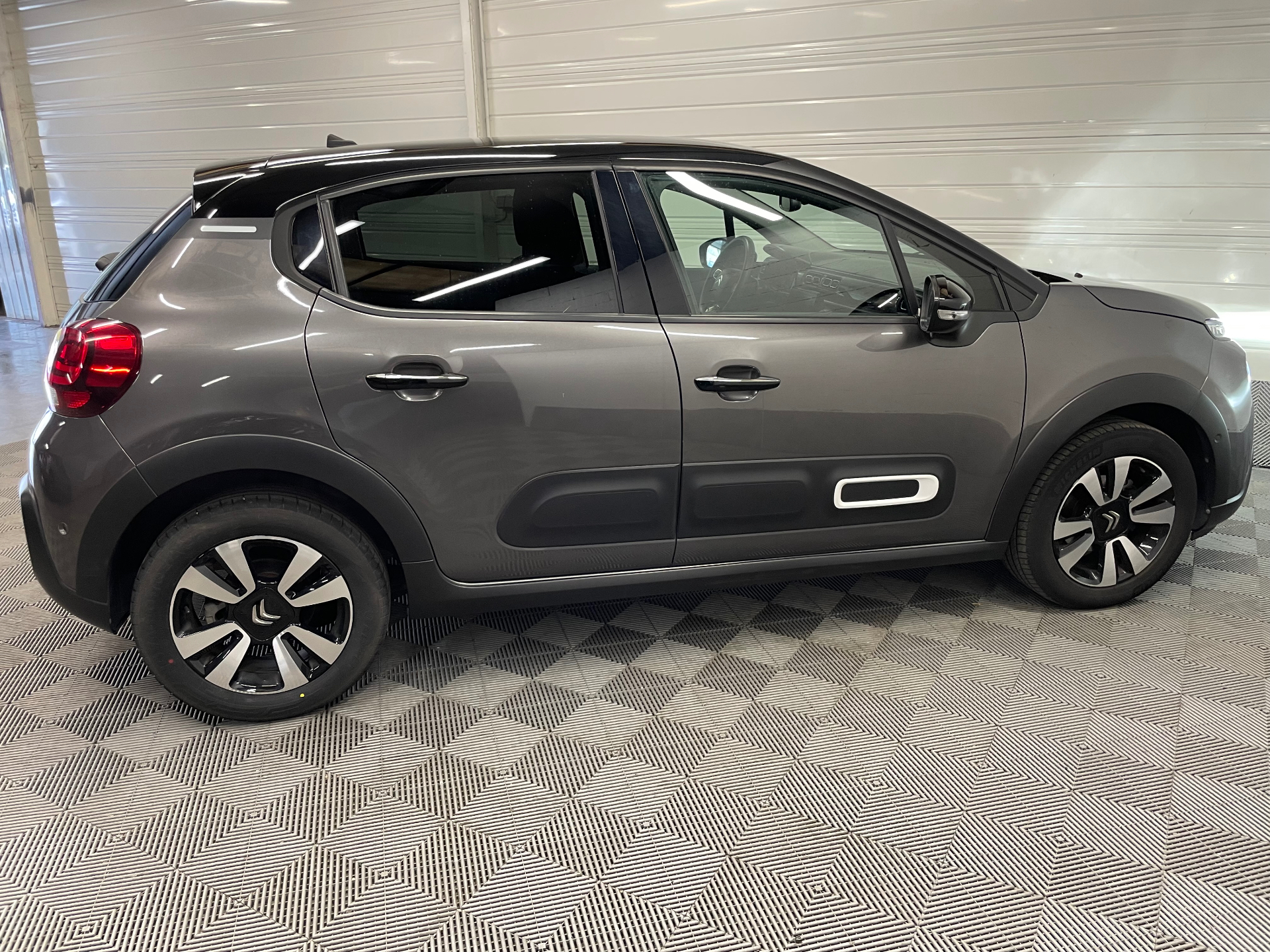 CITROEN C3 PureTech 110 S&S BVM6 Shine