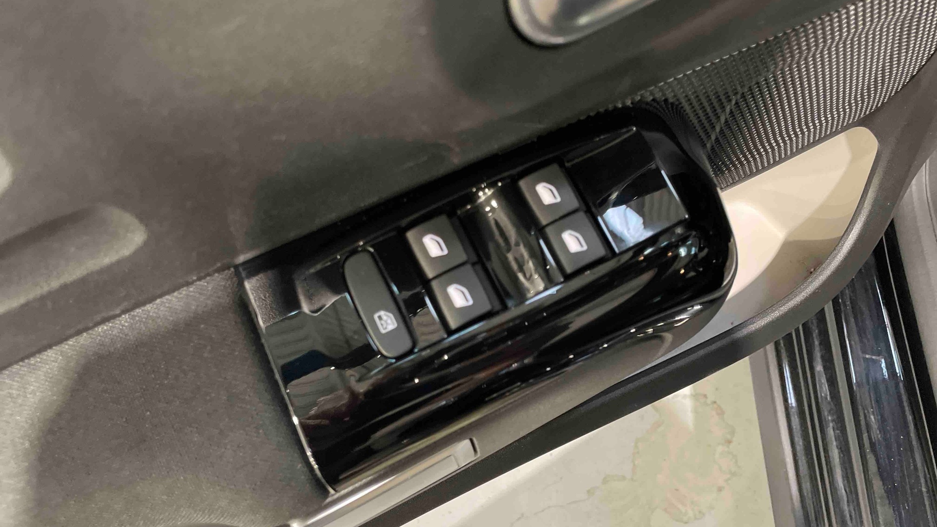 CITROEN C3 PureTech 83 S&S BVM5 Shine