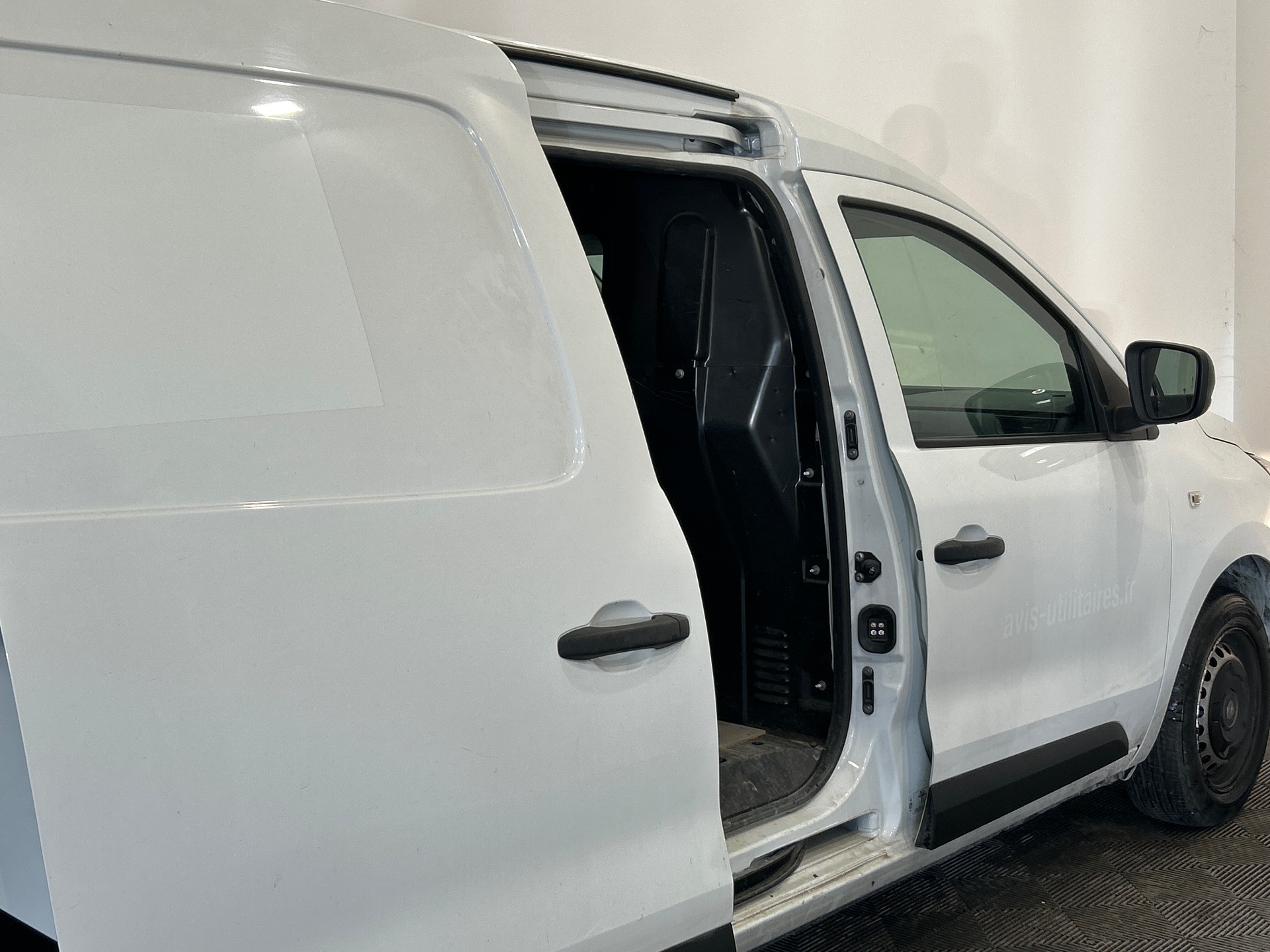 RENAULT EXPRESS VAN Confort Blue dCi 95 - 22