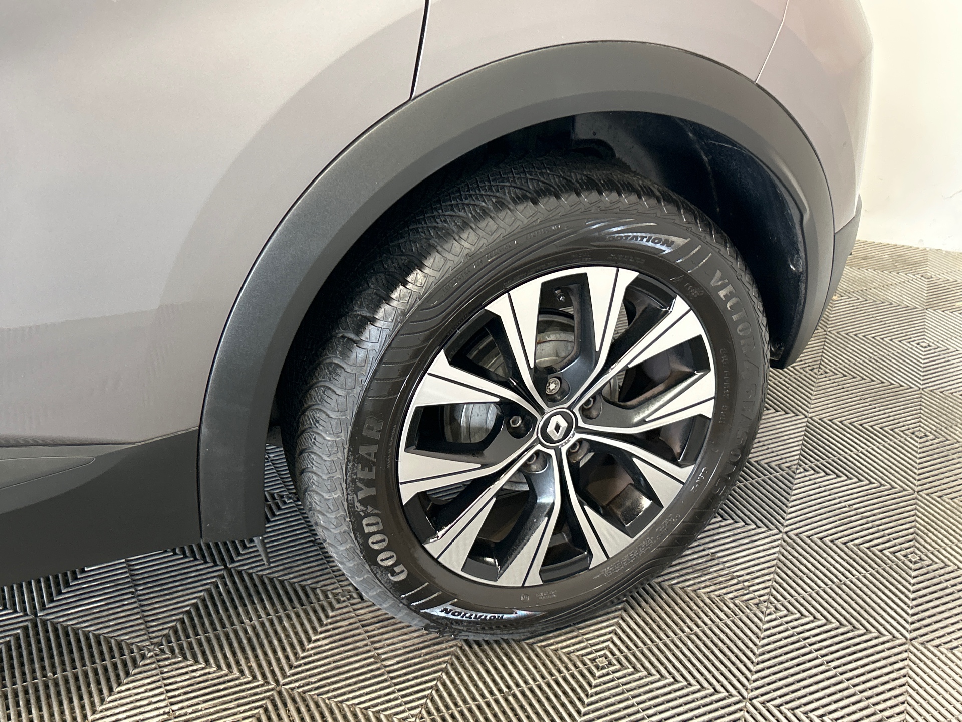 RENAULT CAPTUR TCe 100 GPL Evolution — expertise