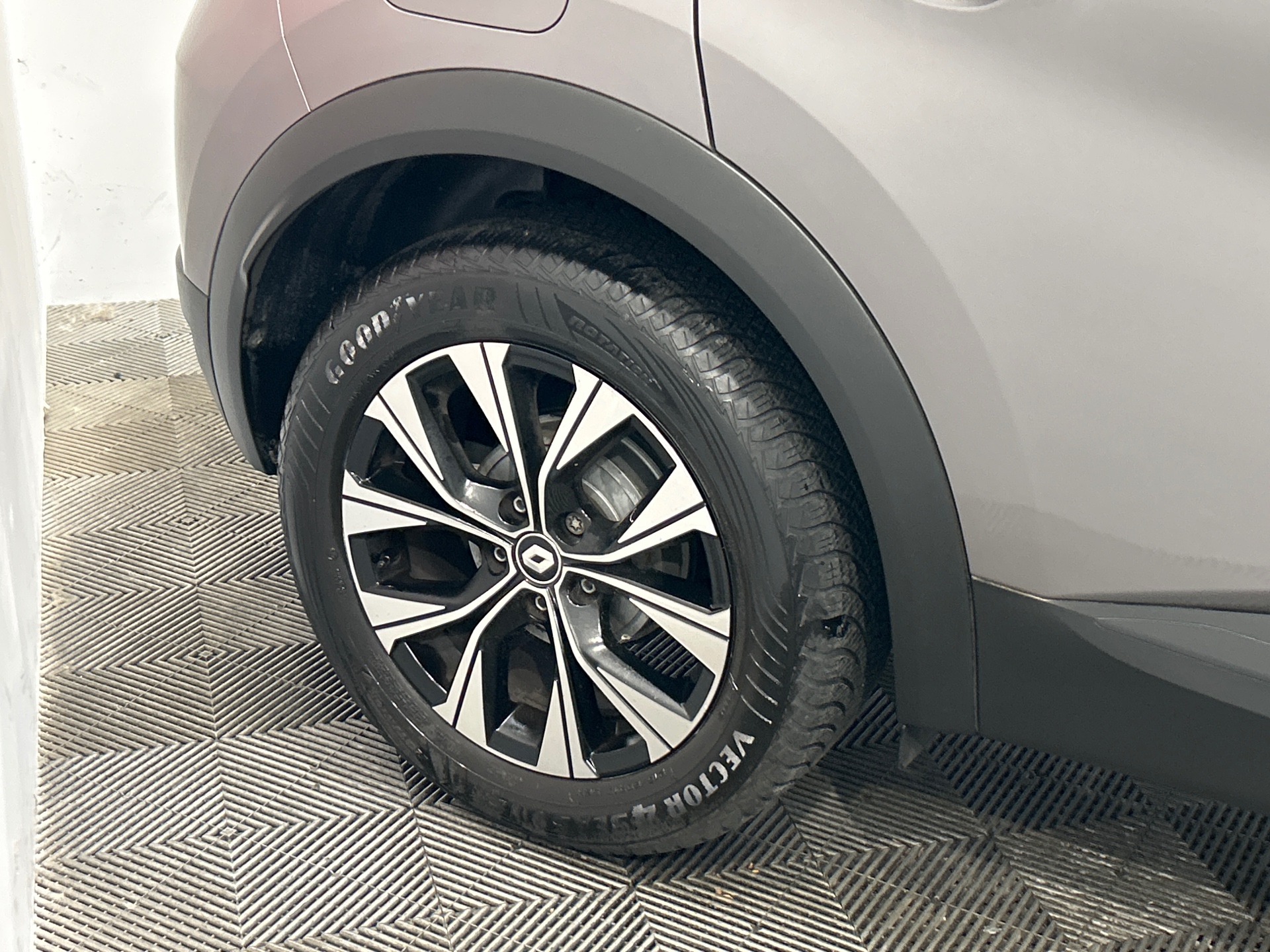 RENAULT CAPTUR TCe 100 GPL Evolution — expertise
