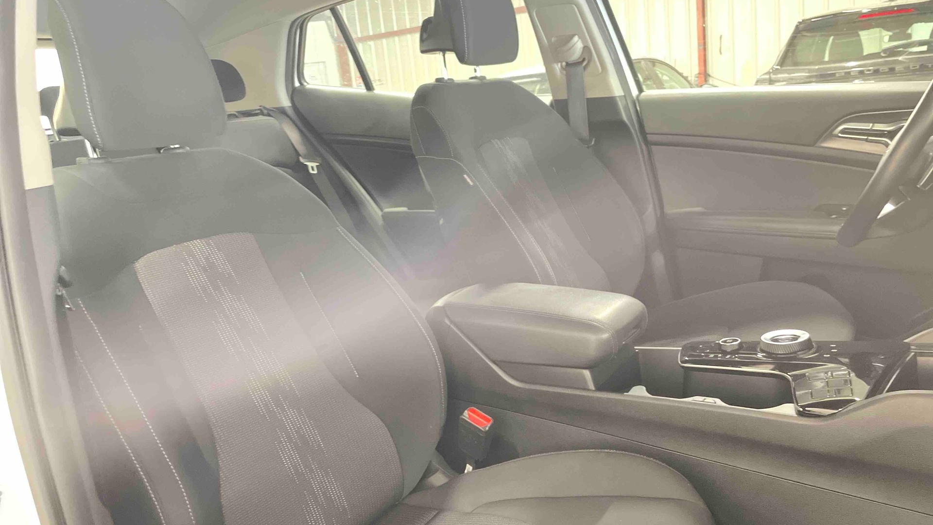 KIA SPORTAGE 1.6 T-GDi 230ch ISG Hybride BVA6 4x2 Active