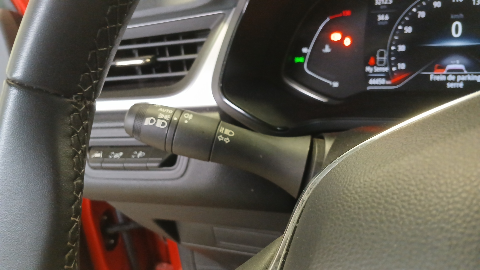 RENAULT CAPTUR techno mild hybrid 140