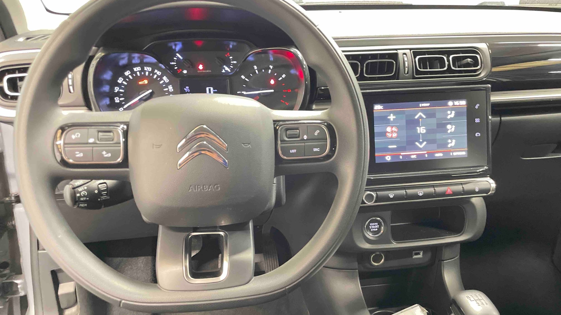 CITROEN C3 PureTech 110 S&S BVM6 Shine