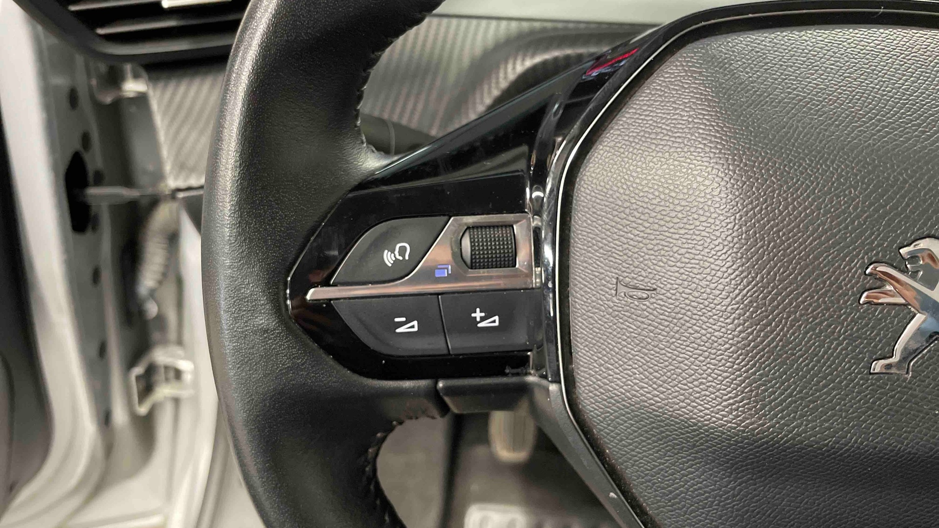 PEUGEOT 208 PureTech 75 S&S BVM5 Active Pack