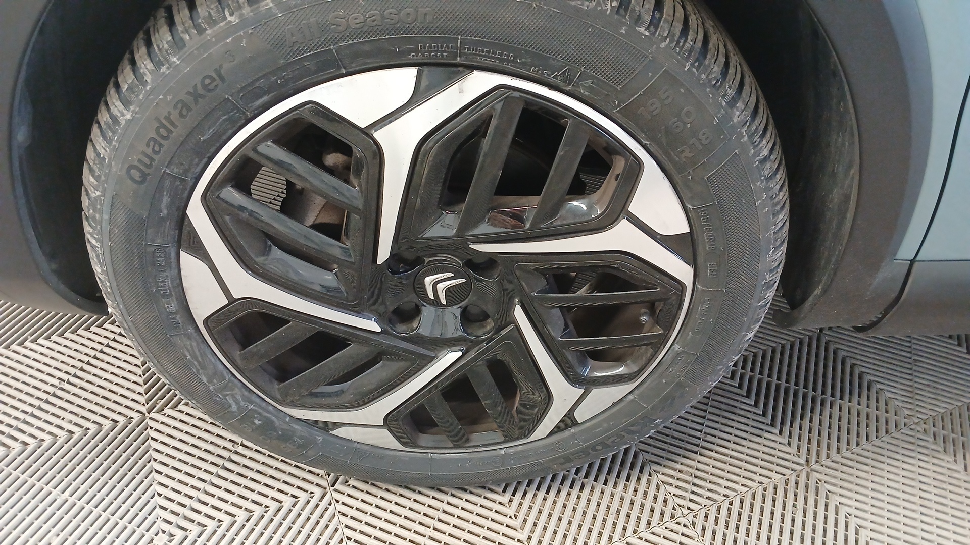 CITROEN C4 PureTech 130 EAT8 Max — expertise